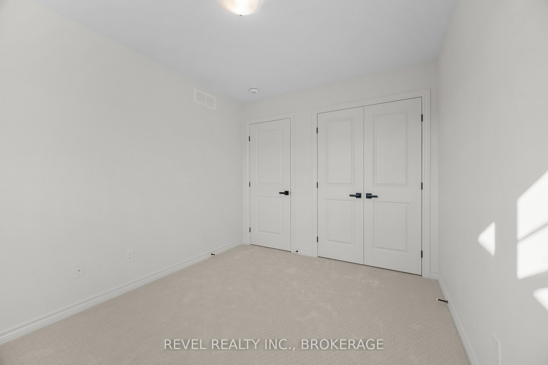 Photo 19 of 1513 Scarlet Street, Kingston, Kingston East (Incl Barret Crt) — HOMEH