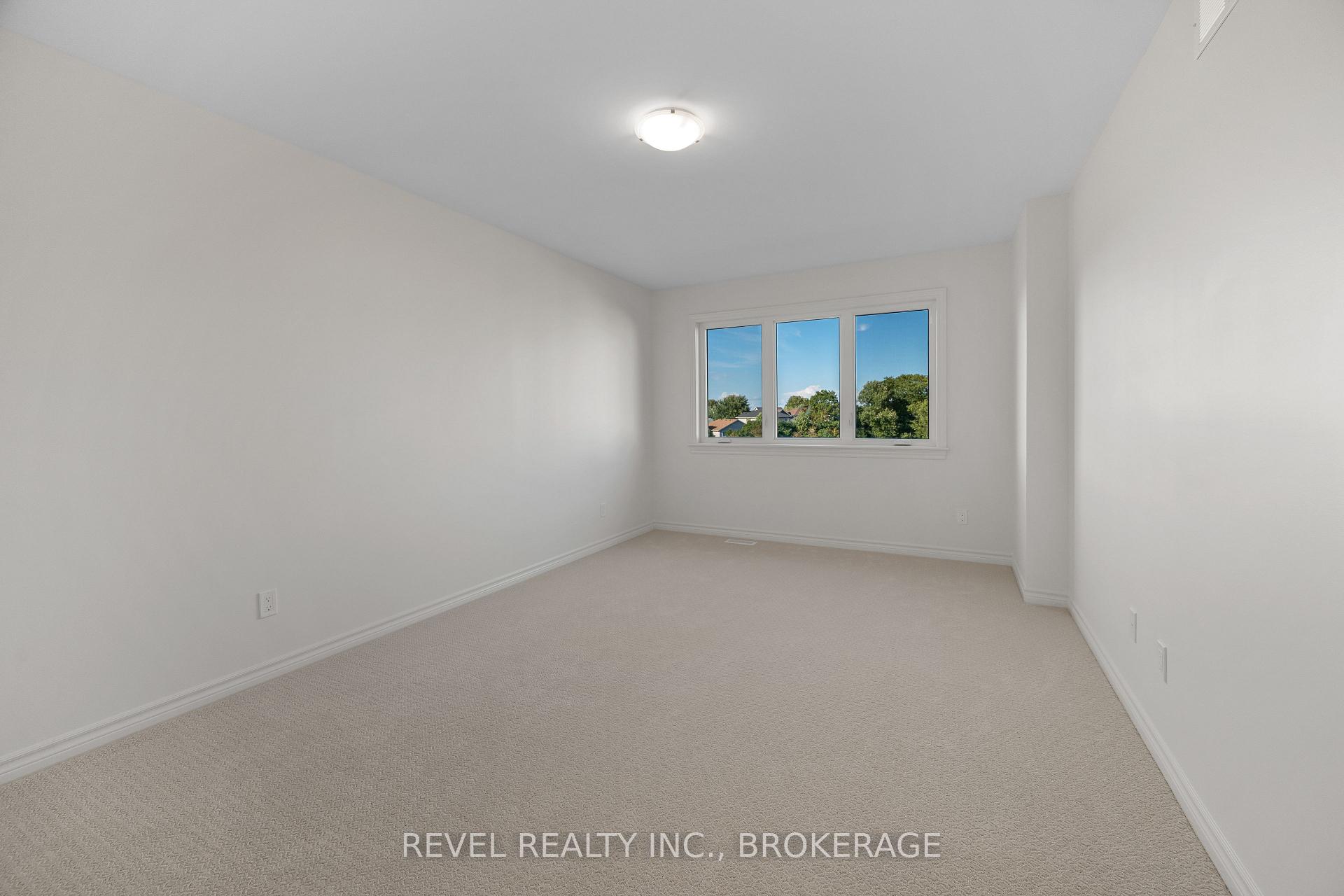 Photo 23 of 1513 Scarlet Street, Kingston, Kingston East (Incl Barret Crt) — HOMEH