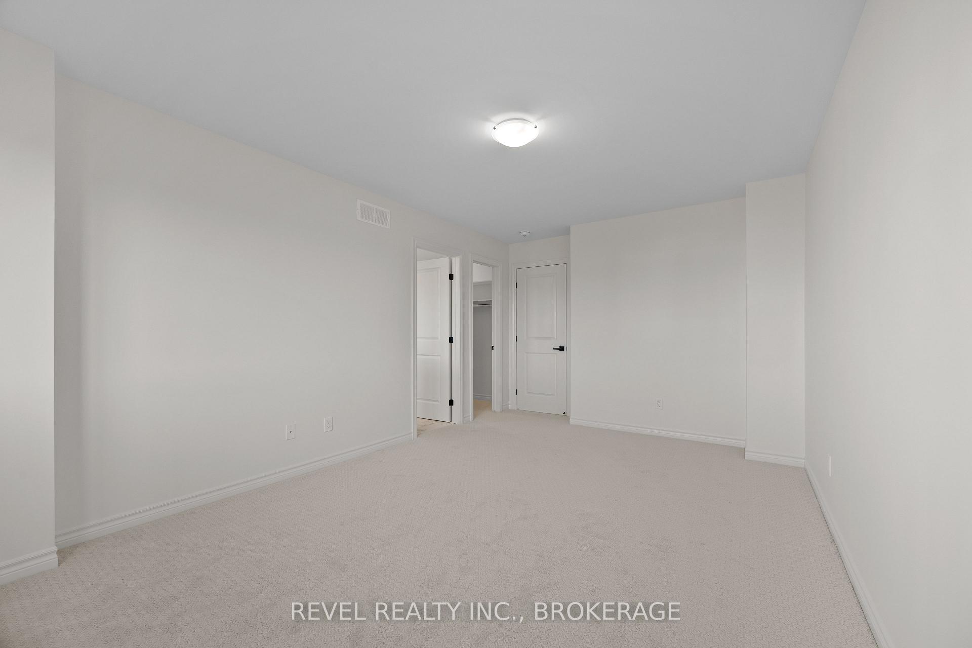 Photo 24 of 1513 Scarlet Street, Kingston, Kingston East (Incl Barret Crt) — HOMEH