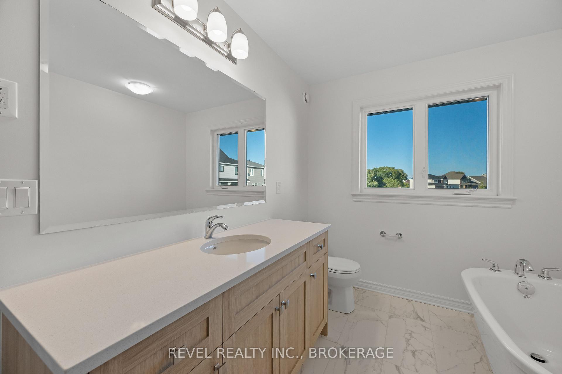 Photo 28 of 1513 Scarlet Street, Kingston, Kingston East (Incl Barret Crt) — HOMEH