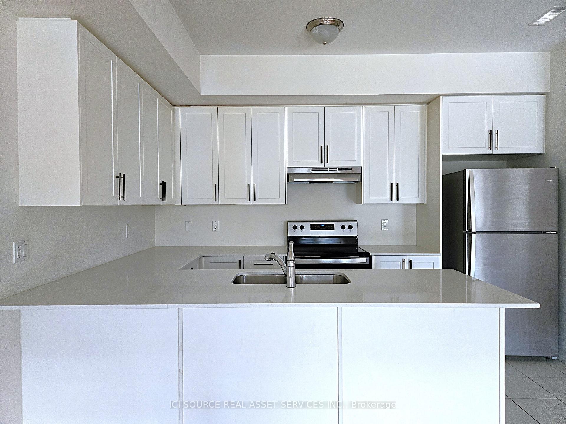 Photo 2 of 1554 Hilson Heights, Milton, Cobban — HOMEH