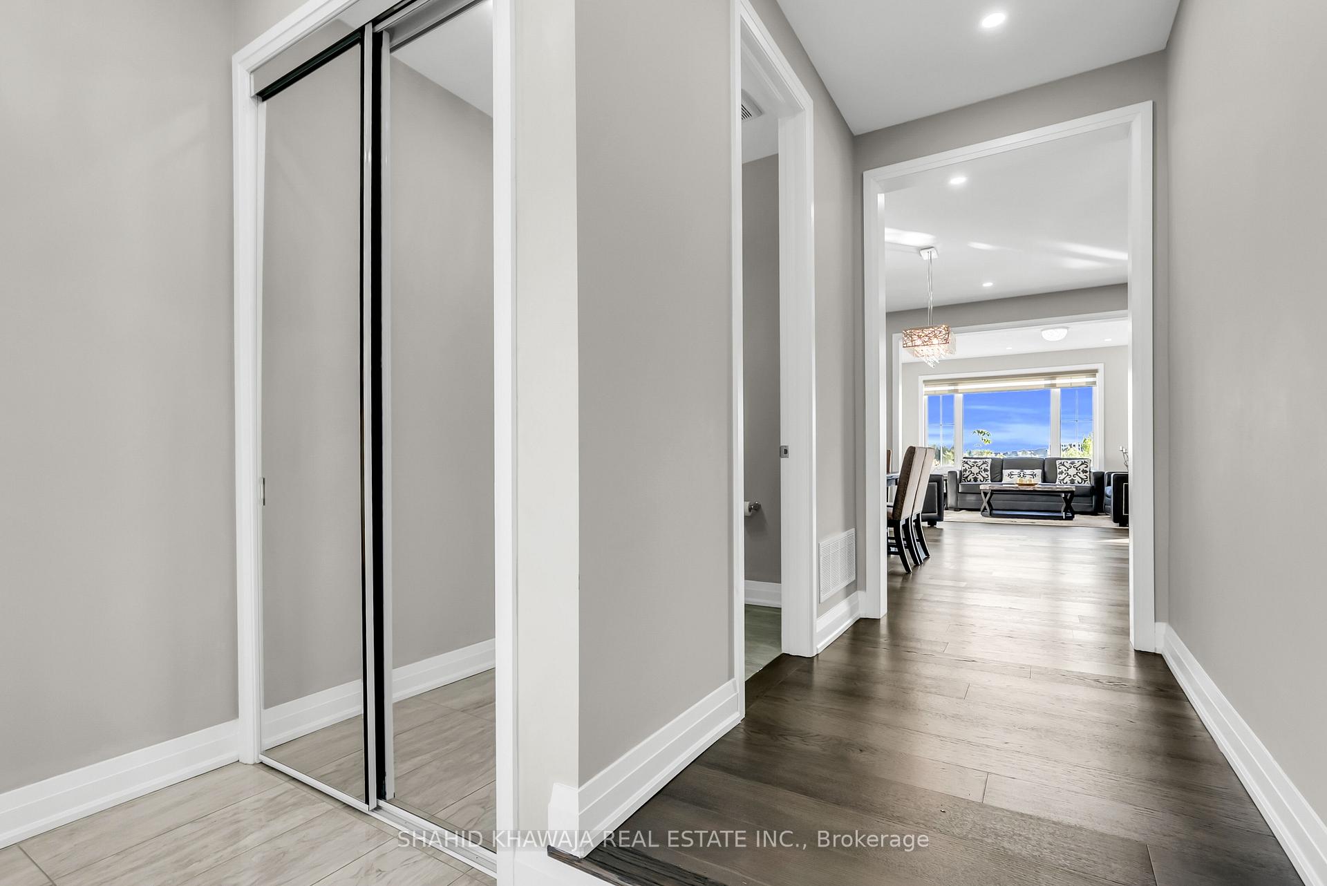 Photo 5 of 115 Yates Drive, Milton, Cobban — HOMEH