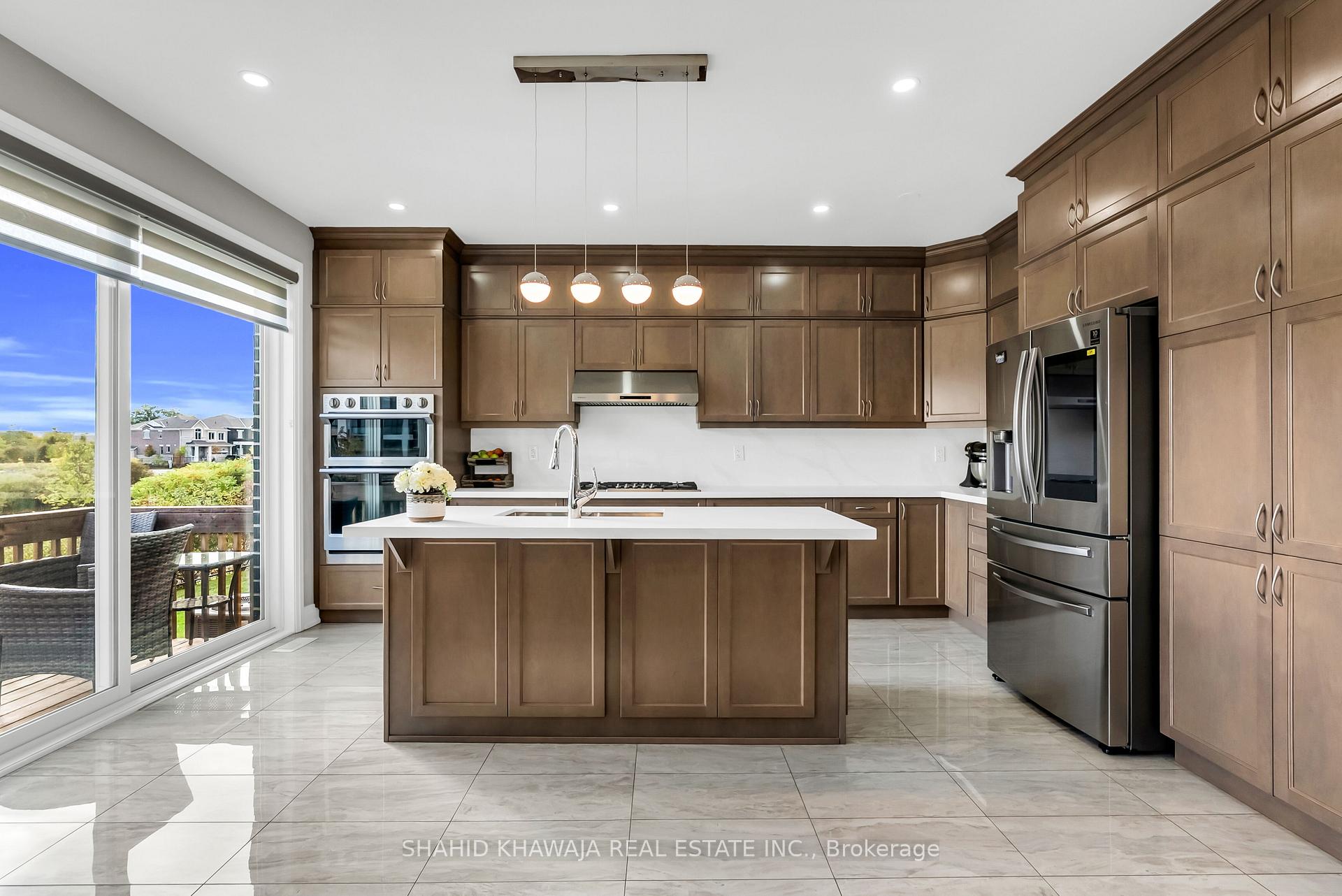 Photo 10 of 115 Yates Drive, Milton, Cobban — HOMEH