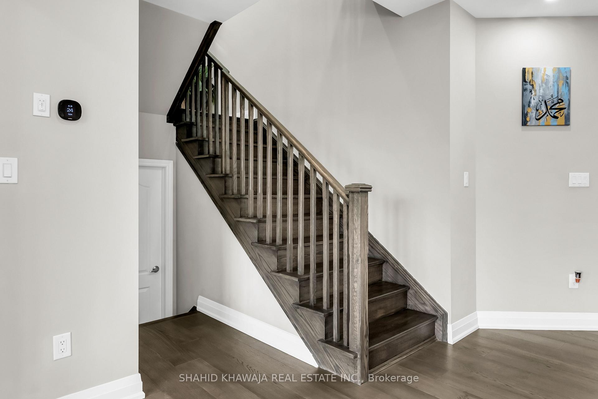 Photo 13 of 115 Yates Drive, Milton, Cobban — HOMEH