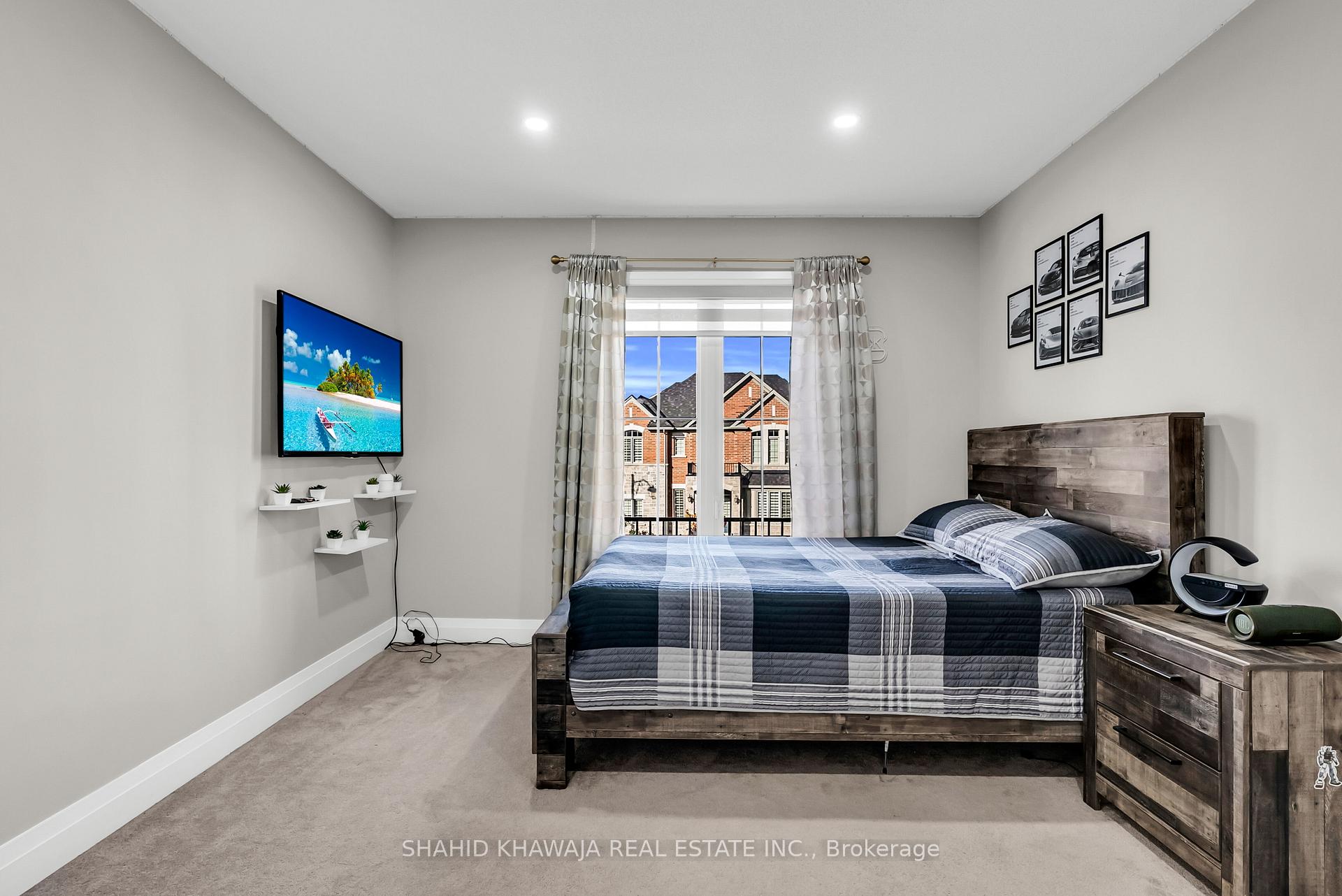 Photo 23 of 115 Yates Drive, Milton, Cobban — HOMEH