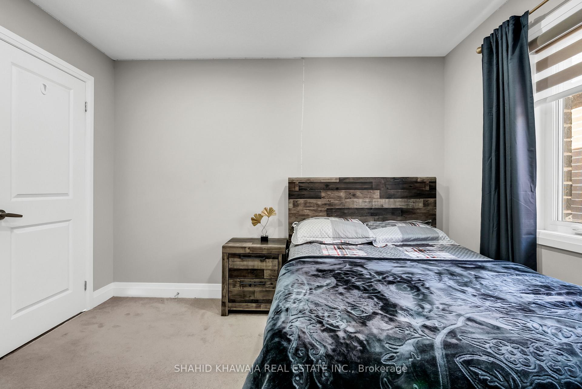 Photo 26 of 115 Yates Drive, Milton, Cobban — HOMEH