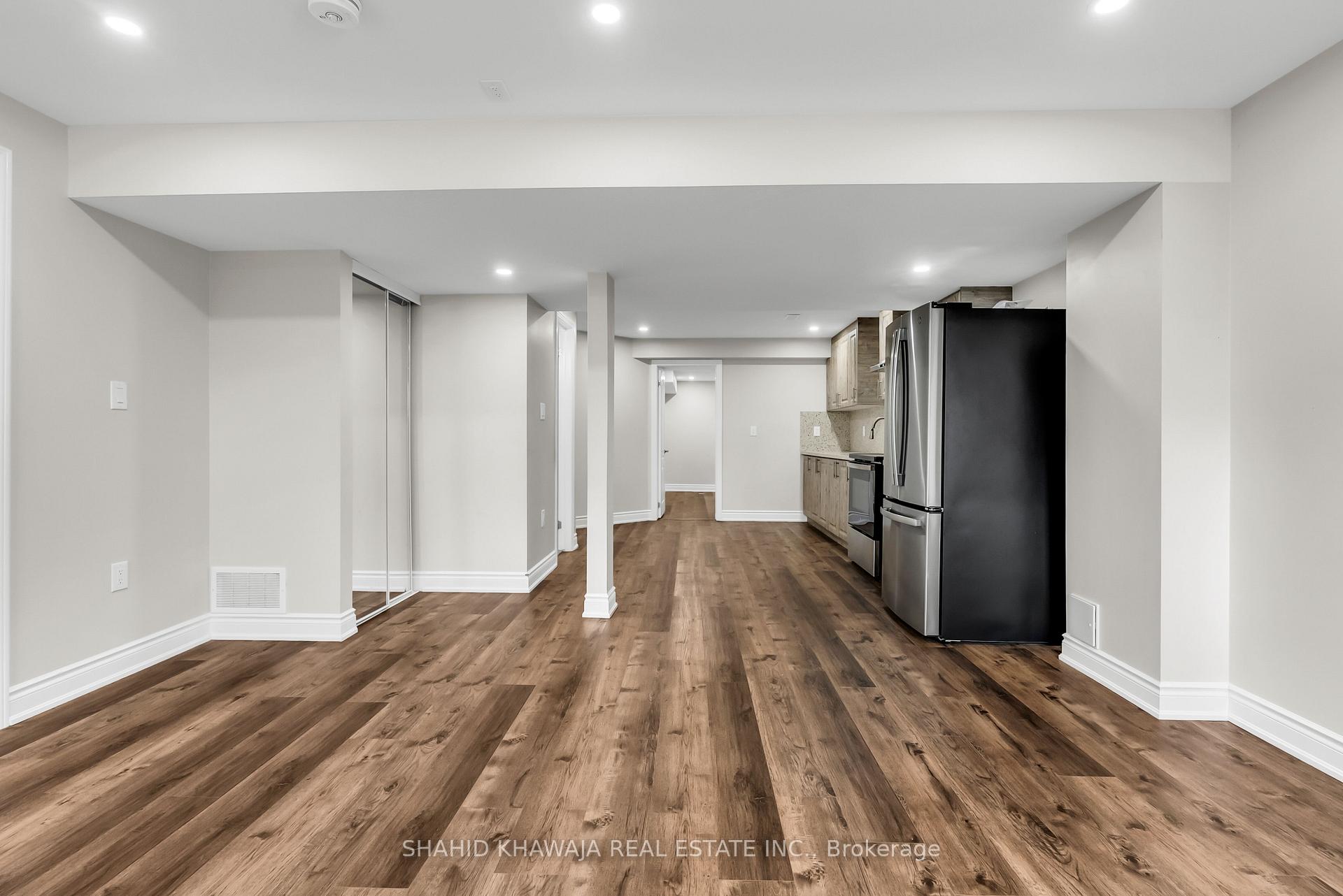 Photo 34 of 115 Yates Drive, Milton, Cobban — HOMEH