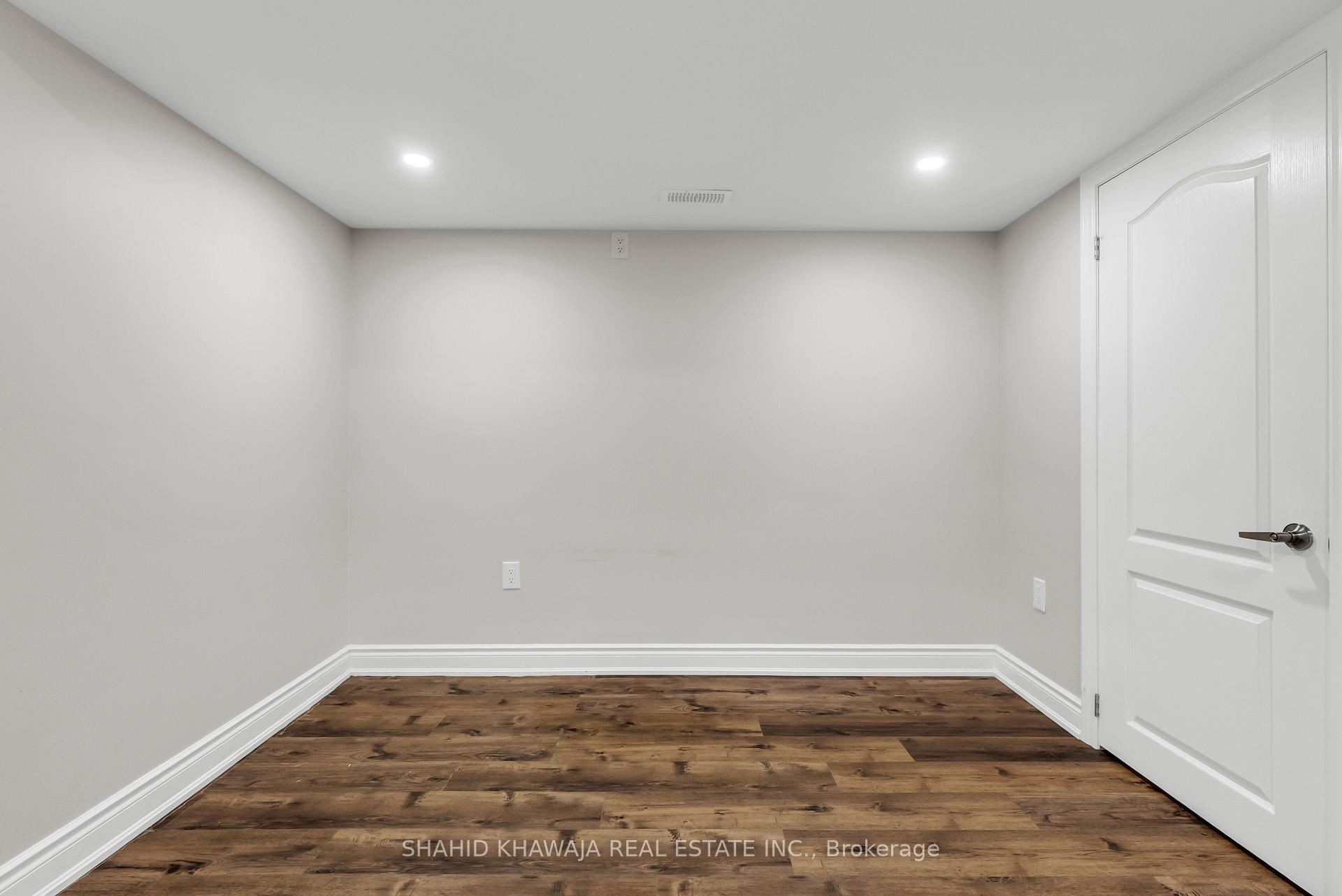 Photo 36 of 115 Yates Drive, Milton, Cobban — HOMEH