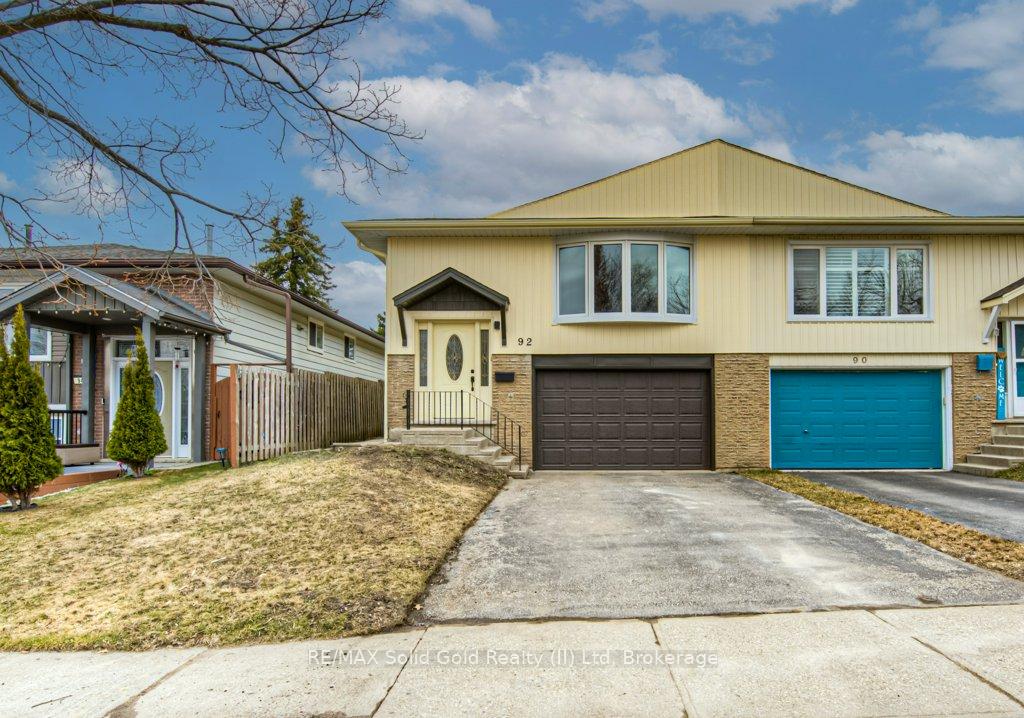 Photo 1 of 92 Timberlane Crescent, Kitchener — HOMEH