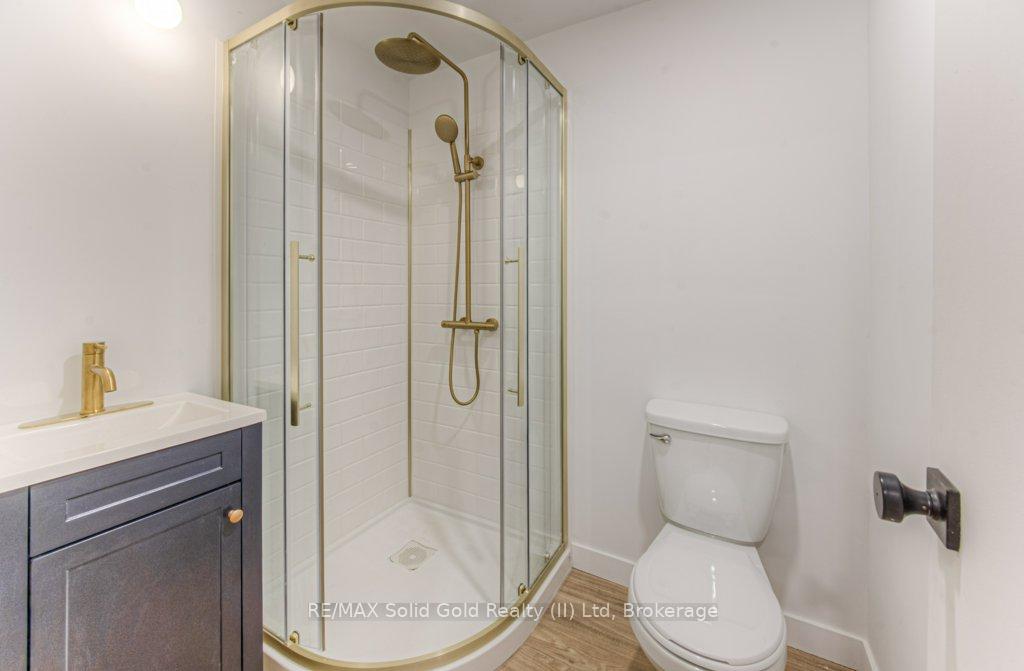 Photo 24 of 92 Timberlane Crescent, Kitchener — HOMEH