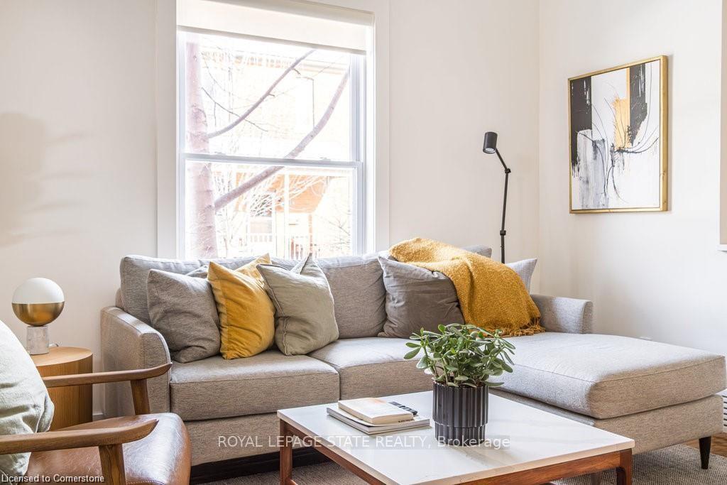Photo 10 of 119 Ray Street S, Hamilton, Kirkendall — HOMEH