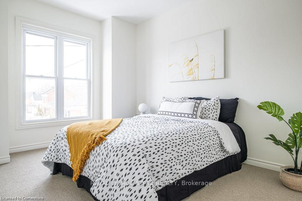 Photo 19 of 119 Ray Street S, Hamilton, Kirkendall — HOMEH