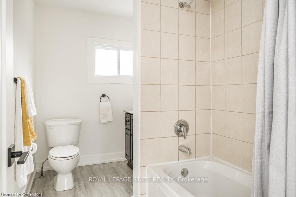 Photo 25 of 119 Ray Street S, Hamilton, Kirkendall — HOMEH