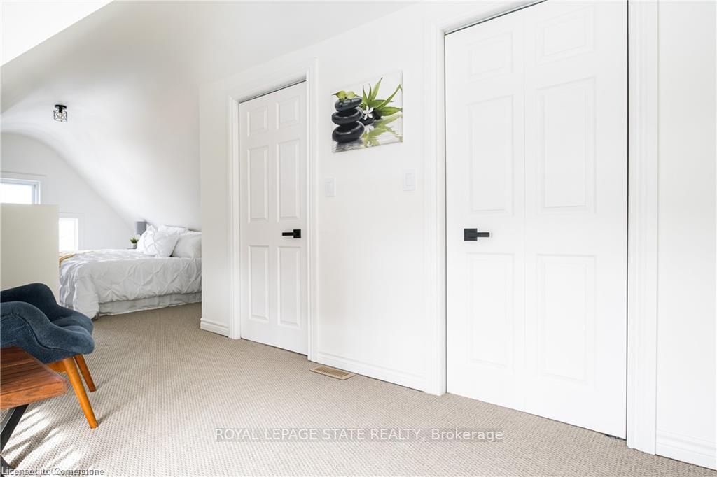 Photo 30 of 119 Ray Street S, Hamilton, Kirkendall — HOMEH