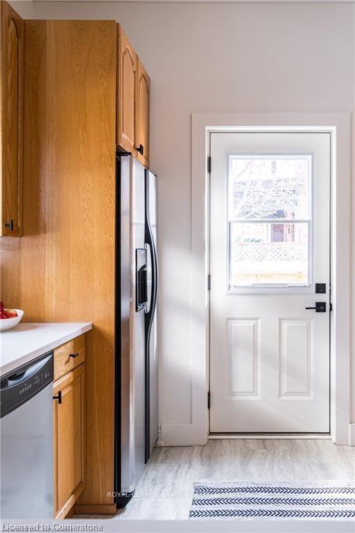 Photo 34 of 119 Ray Street S, Hamilton, Kirkendall — HOMEH