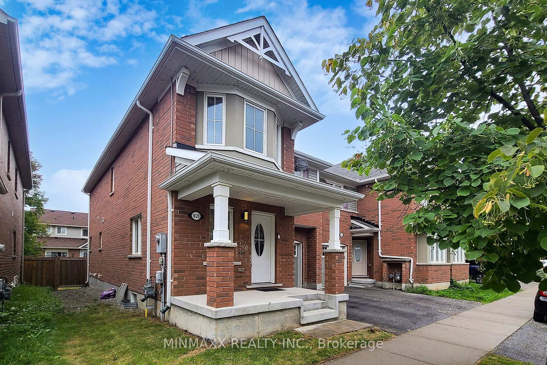Photo 1 of 1620 Gainer Crescent, Milton, Clarke — HOMEH