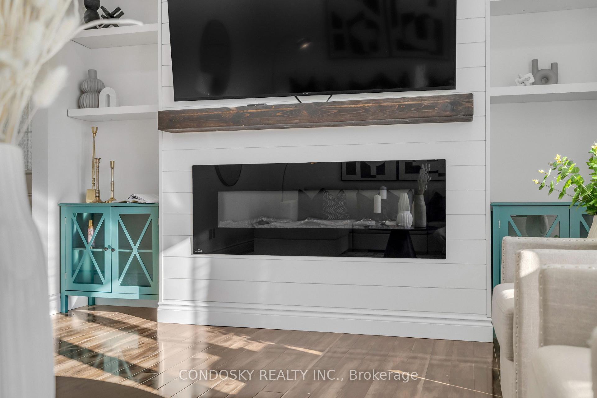 Photo 6 of 182 Roberts Crescent, Kitchener — HOMEH