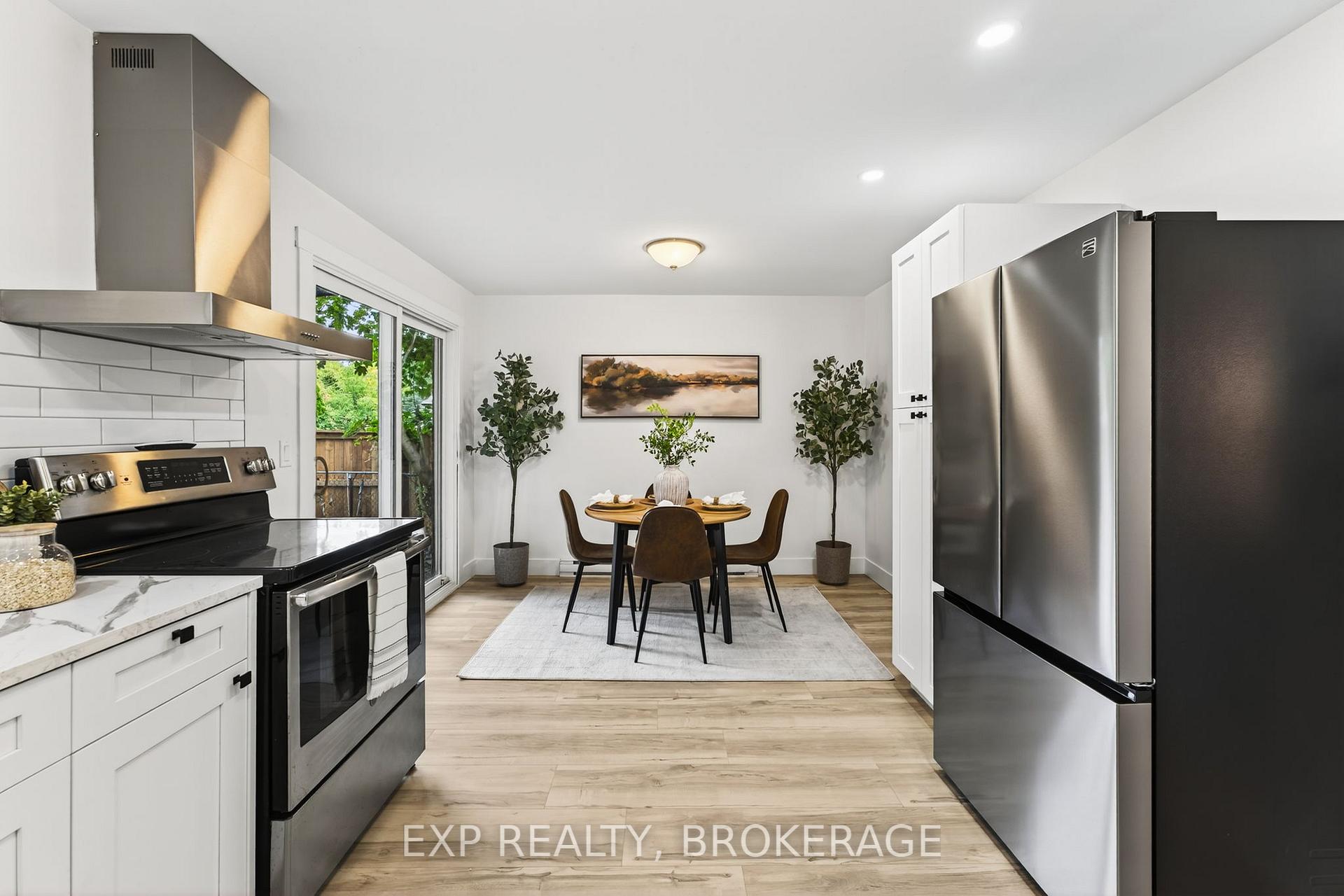 Photo 2 of 834 Cedarwood Drive, Kingston, City Northwest — HOMEH