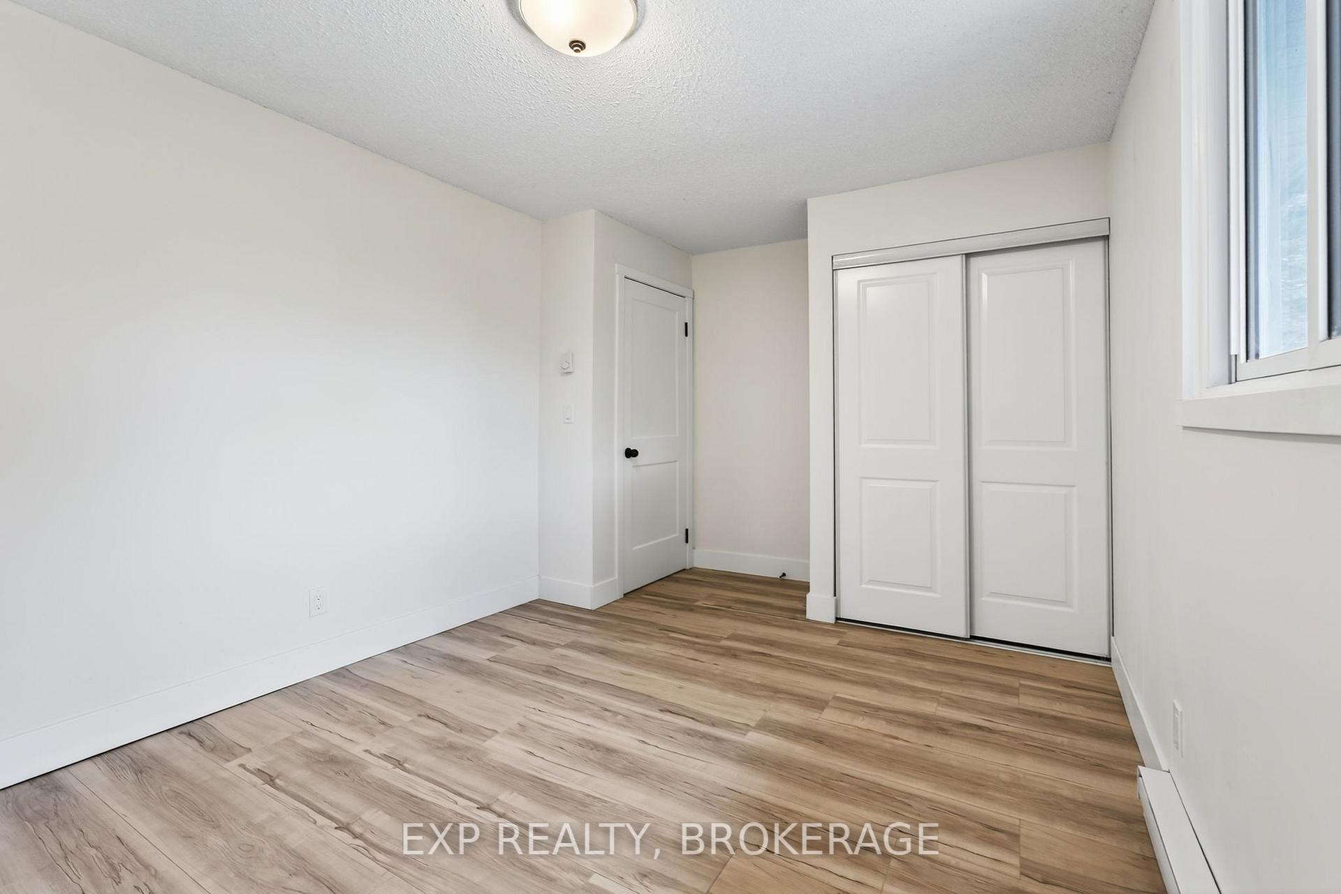 Photo 8 of 834 Cedarwood Drive, Kingston, City Northwest — HOMEH