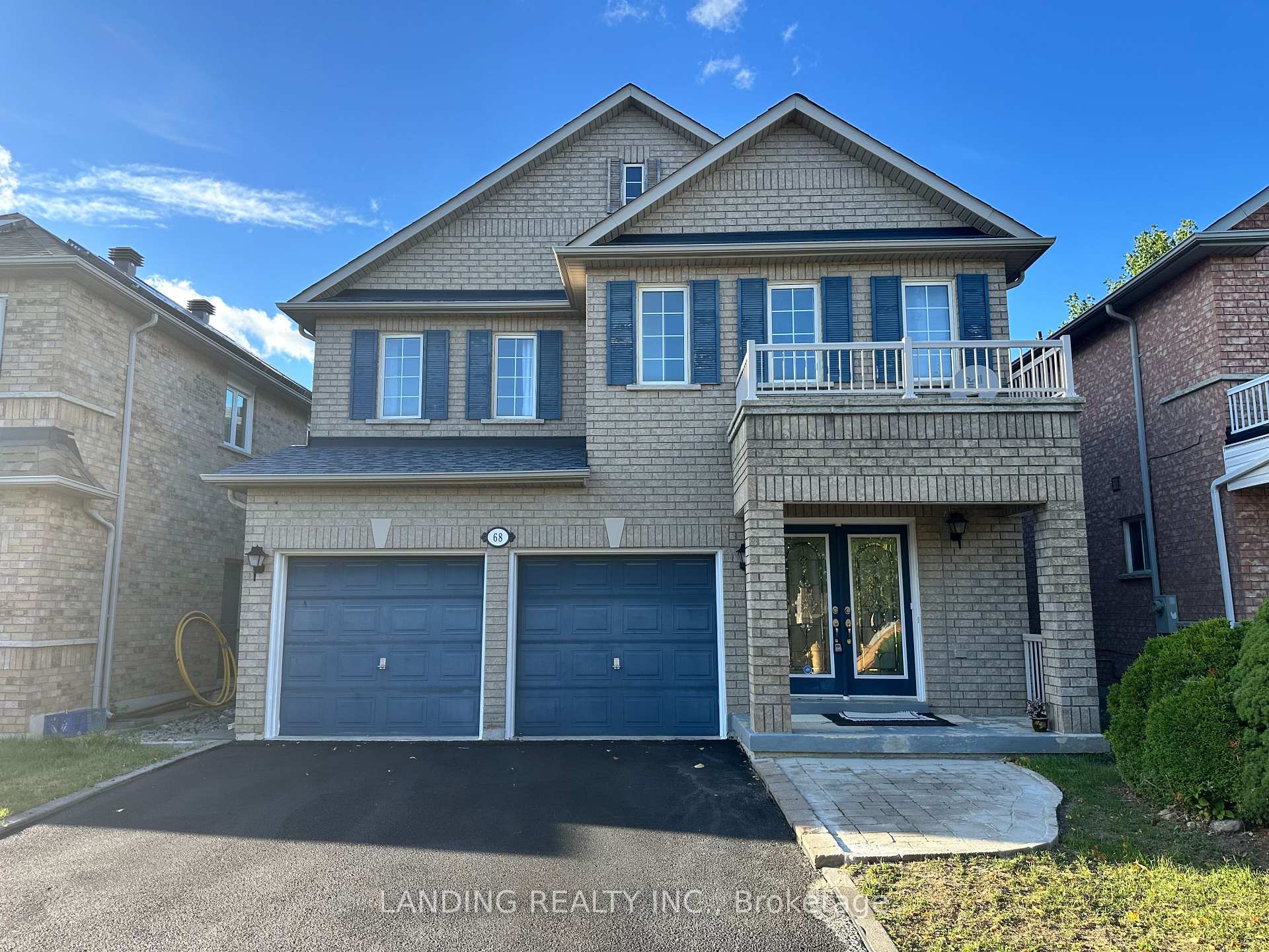 Photo 1 of 68 Hillwood Street, Markham, Berczy — HOMEH