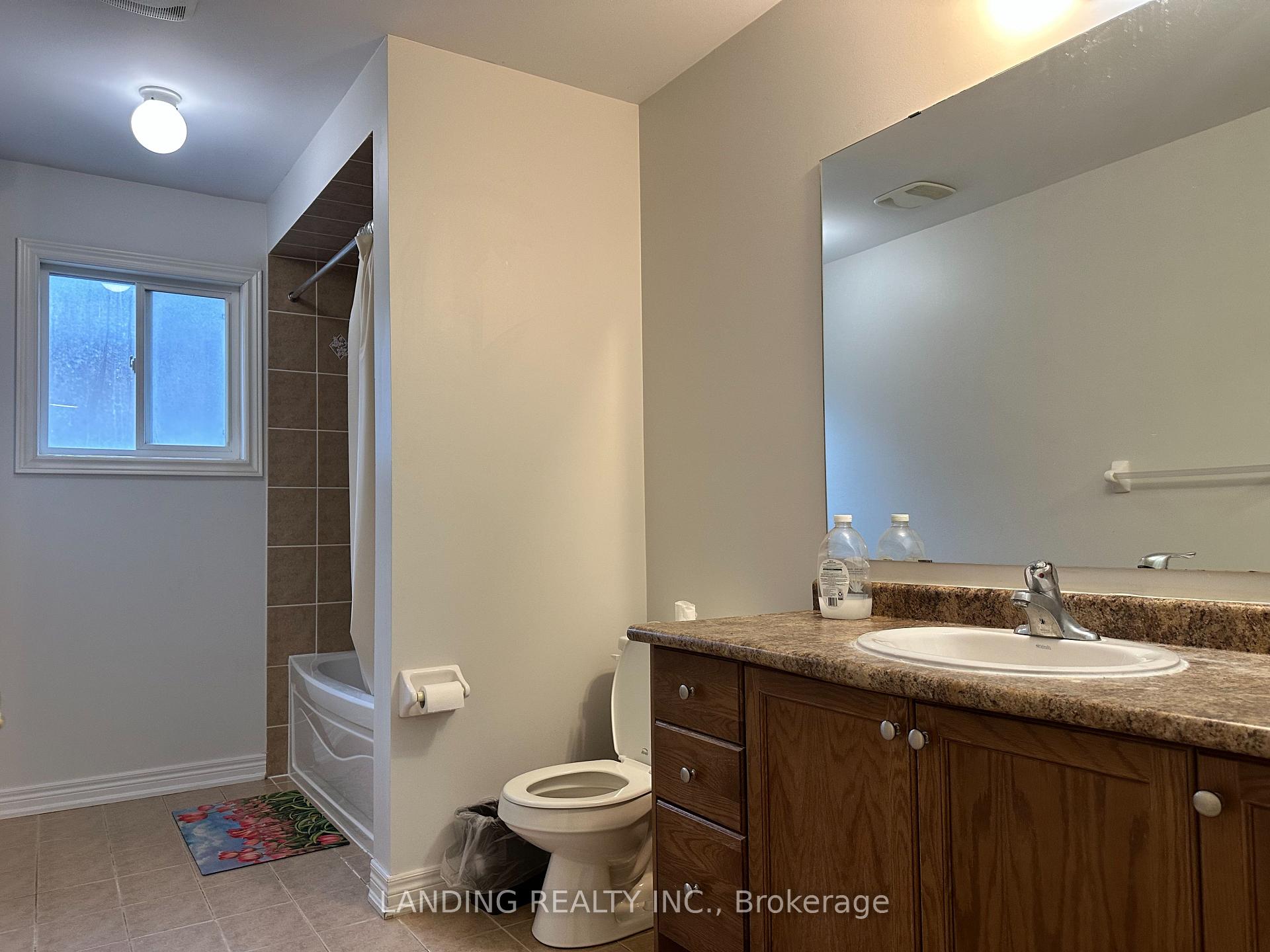 Photo 16 of 68 Hillwood Street, Markham, Berczy — HOMEH