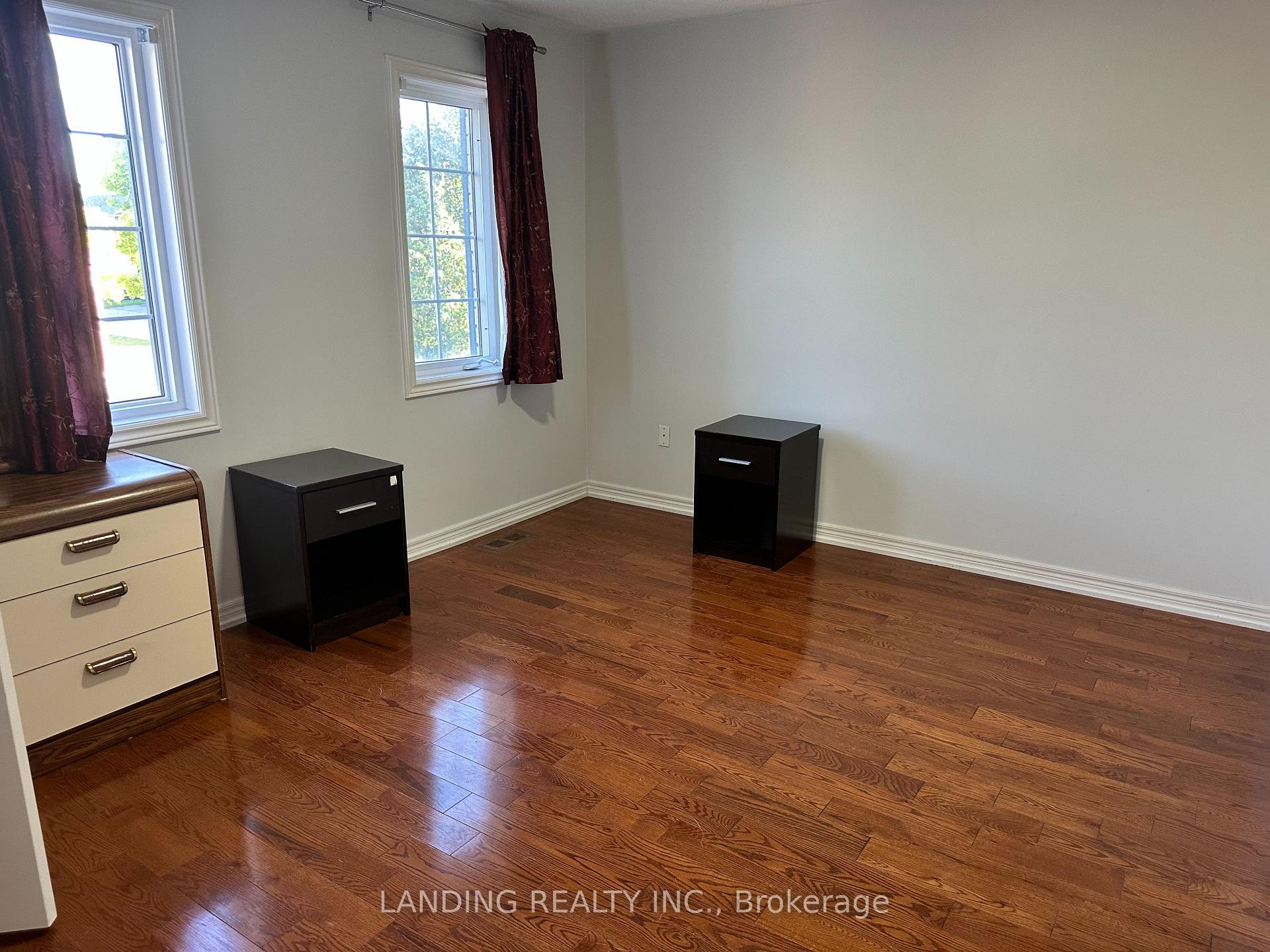 Photo 17 of 68 Hillwood Street, Markham, Berczy — HOMEH