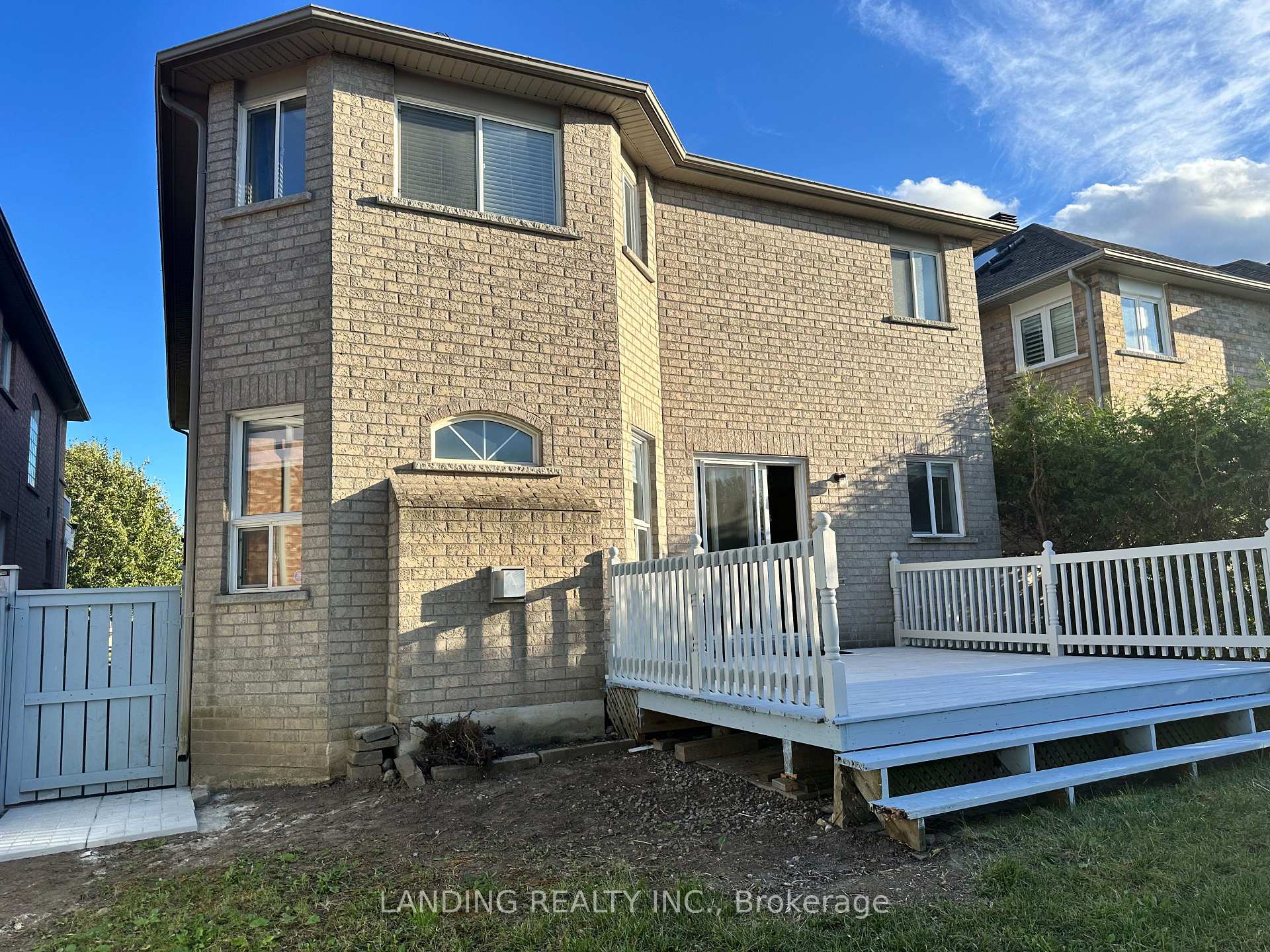 Photo 20 of 68 Hillwood Street, Markham, Berczy — HOMEH