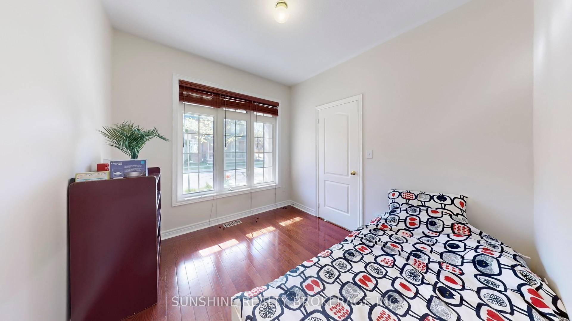 Photo 6 of 29 Pyneside Street, Markham, Cornell — HOMEH
