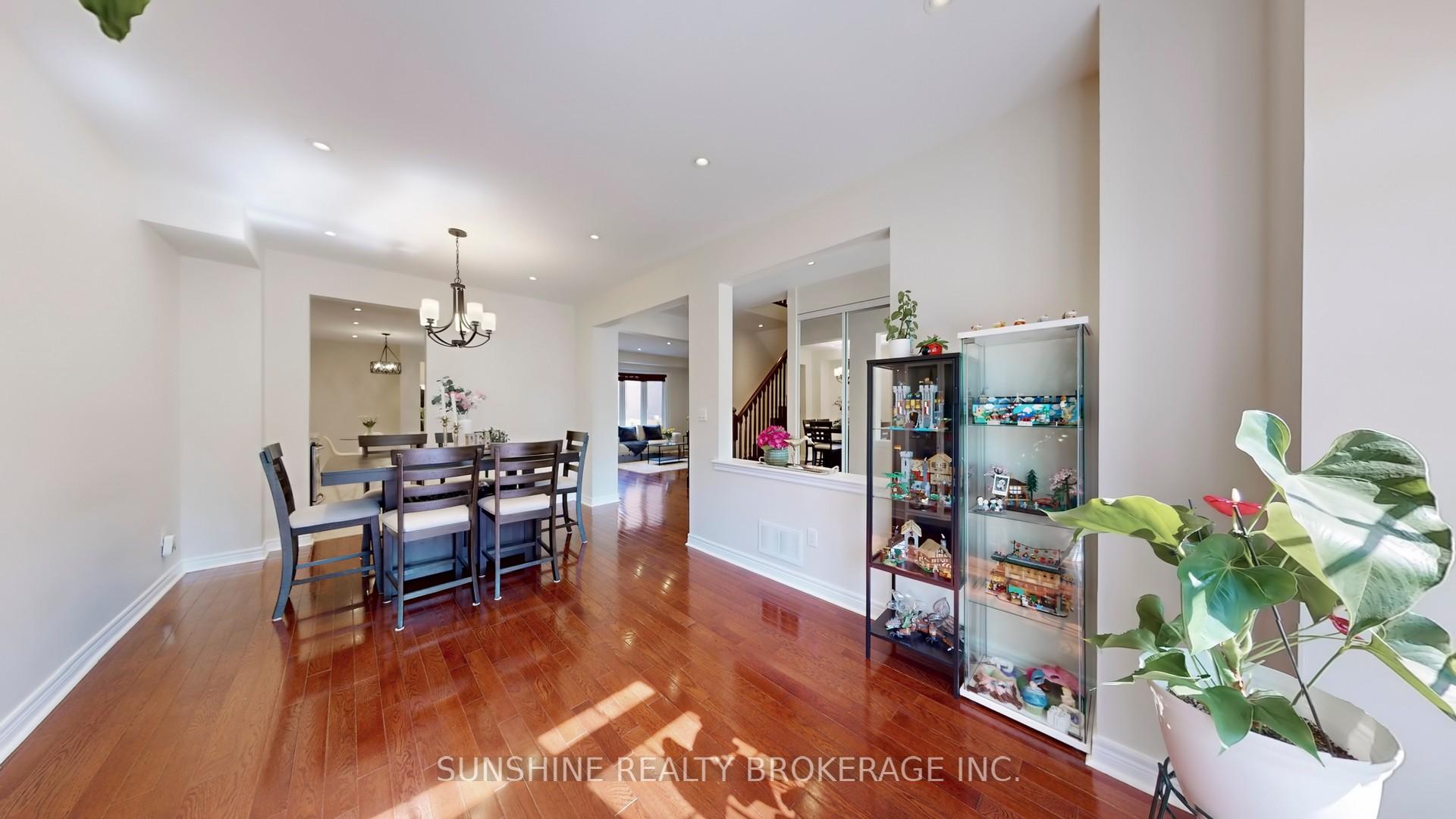 Photo 9 of 29 Pyneside Street, Markham, Cornell — HOMEH