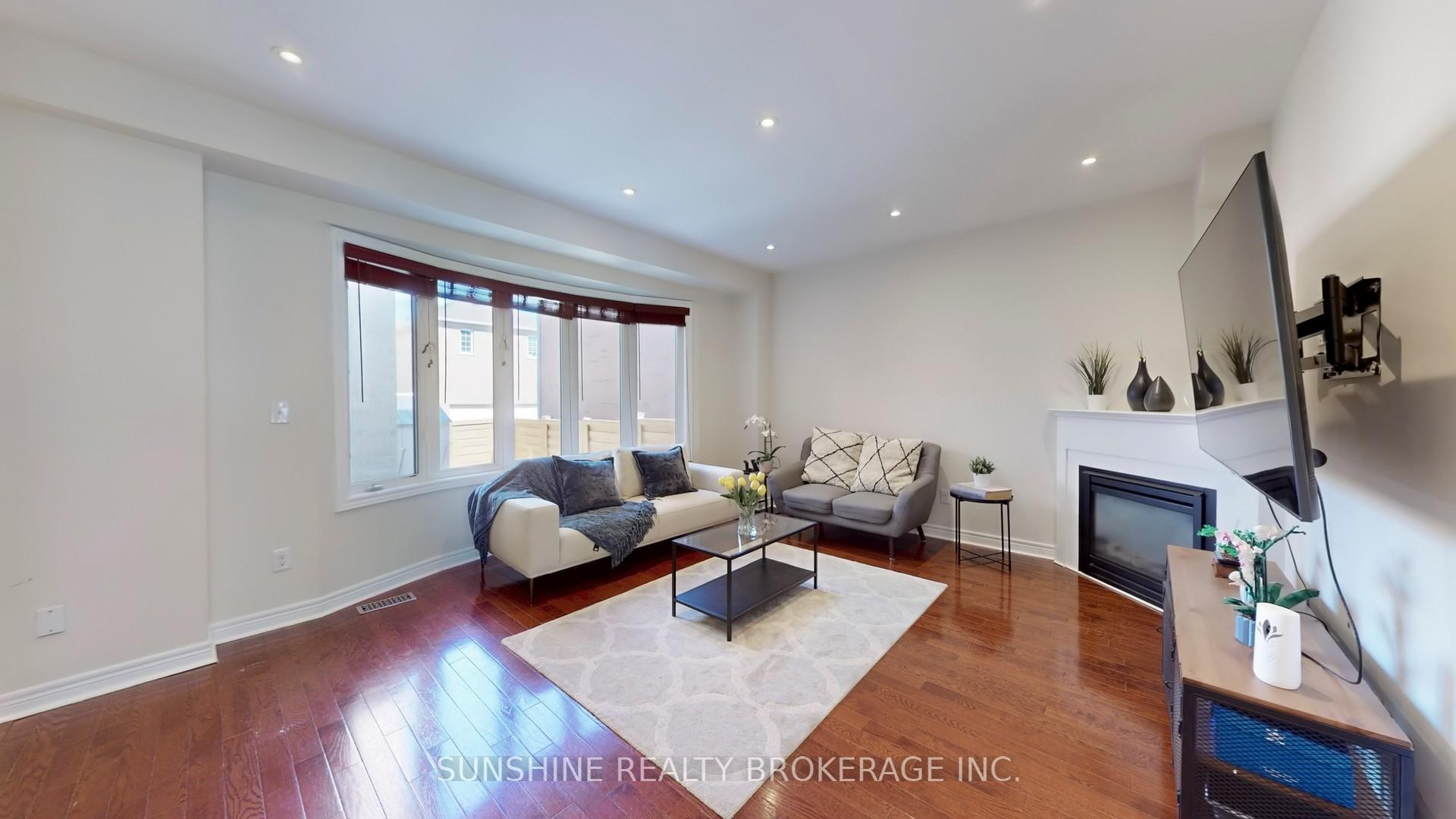 Photo 13 of 29 Pyneside Street, Markham, Cornell — HOMEH