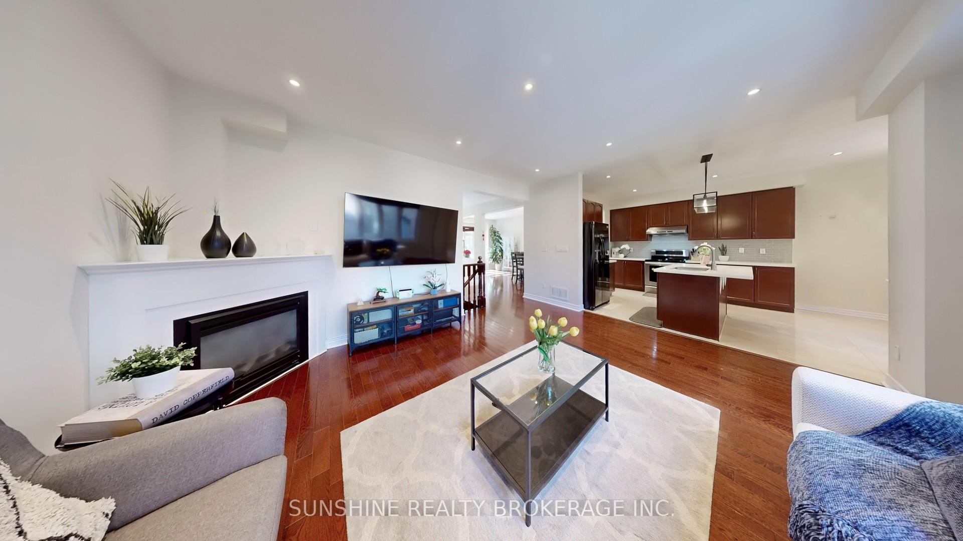 Photo 15 of 29 Pyneside Street, Markham, Cornell — HOMEH