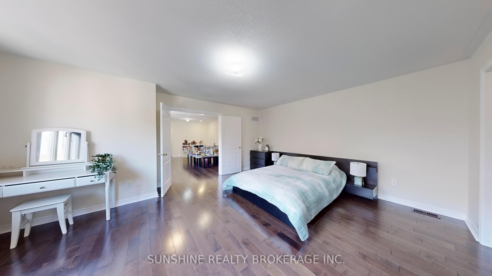 Photo 29 of 29 Pyneside Street, Markham, Cornell — HOMEH
