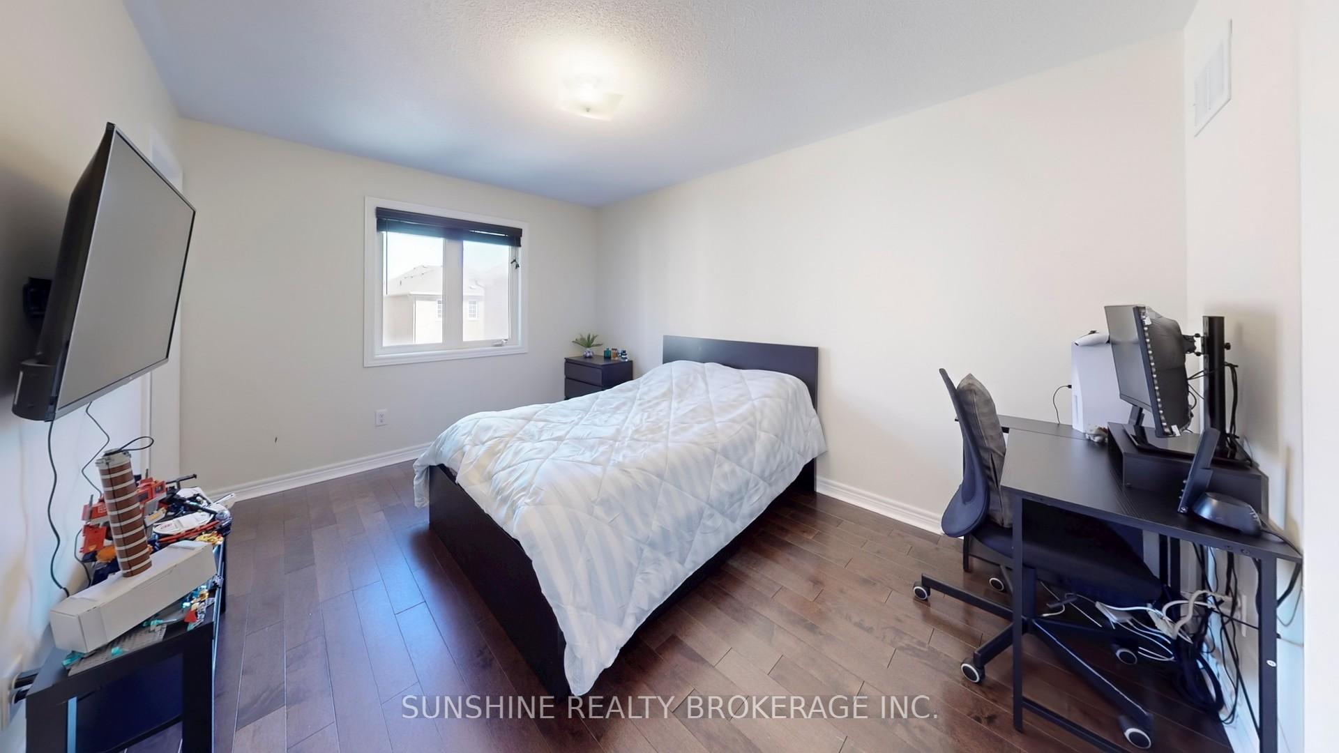 Photo 41 of 29 Pyneside Street, Markham, Cornell — HOMEH