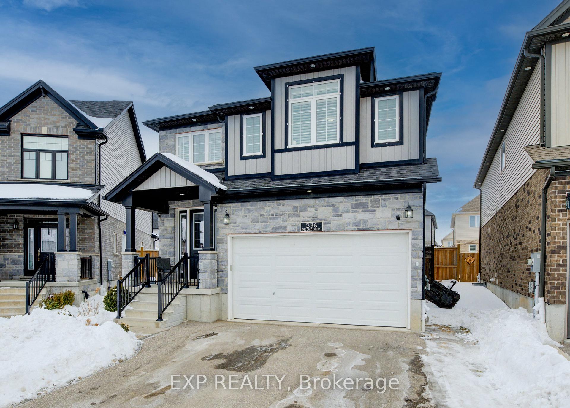 Photo 4 of 236 Tall Grass Crescent, Kitchener — HOMEH