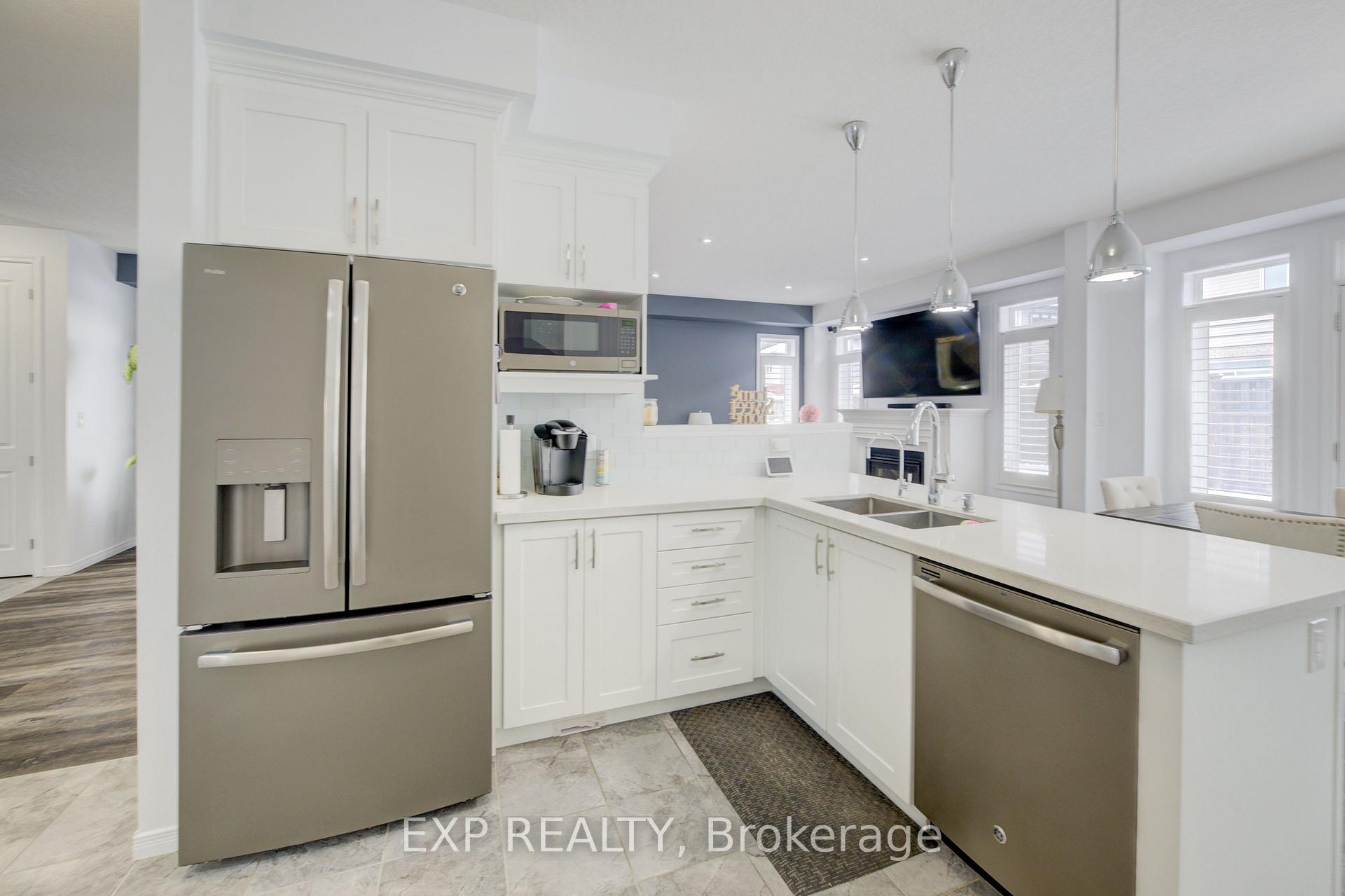 Photo 19 of 236 Tall Grass Crescent, Kitchener — HOMEH