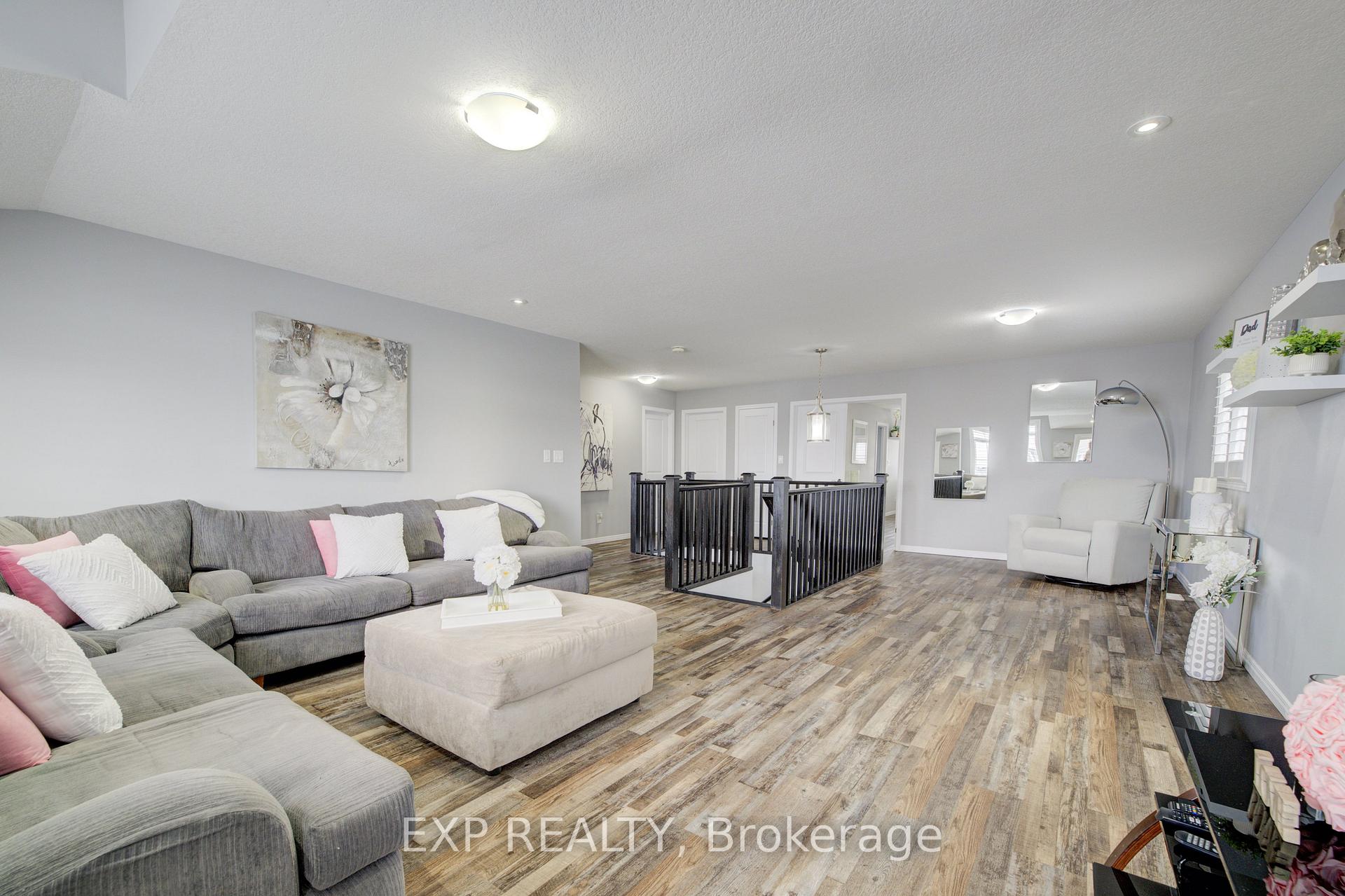Photo 24 of 236 Tall Grass Crescent, Kitchener — HOMEH