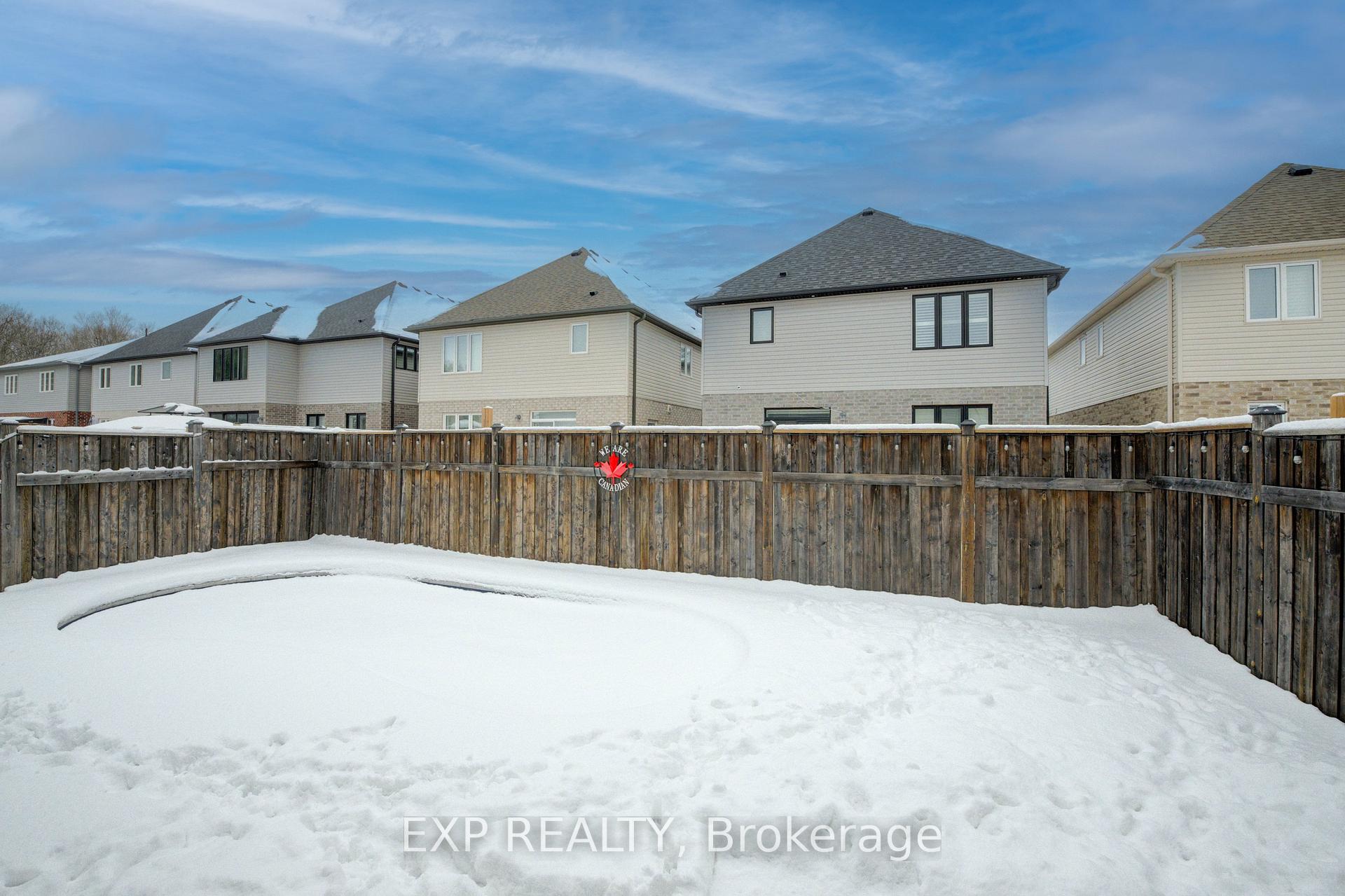 Photo 38 of 236 Tall Grass Crescent, Kitchener — HOMEH