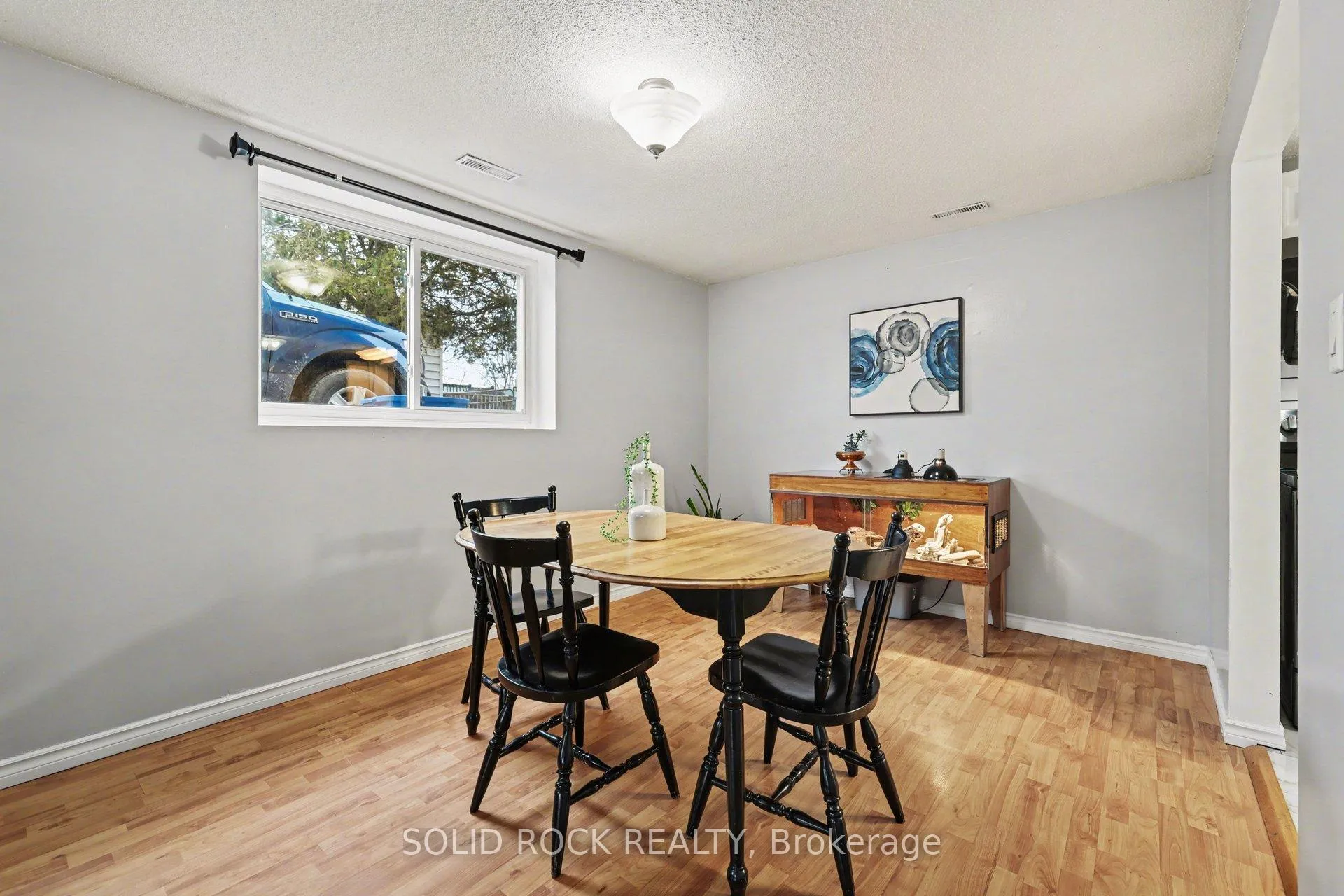 Photo 22 of 7 Leeds Street, Smiths Falls — HOMEH