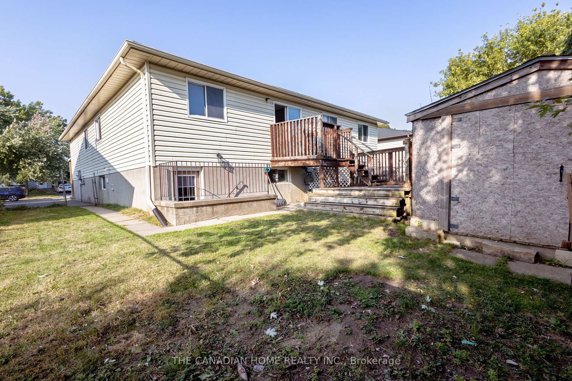Photo 34 of 909 Uxbridge Crescent, Kingston, East Gardiners Rd — HOMEH