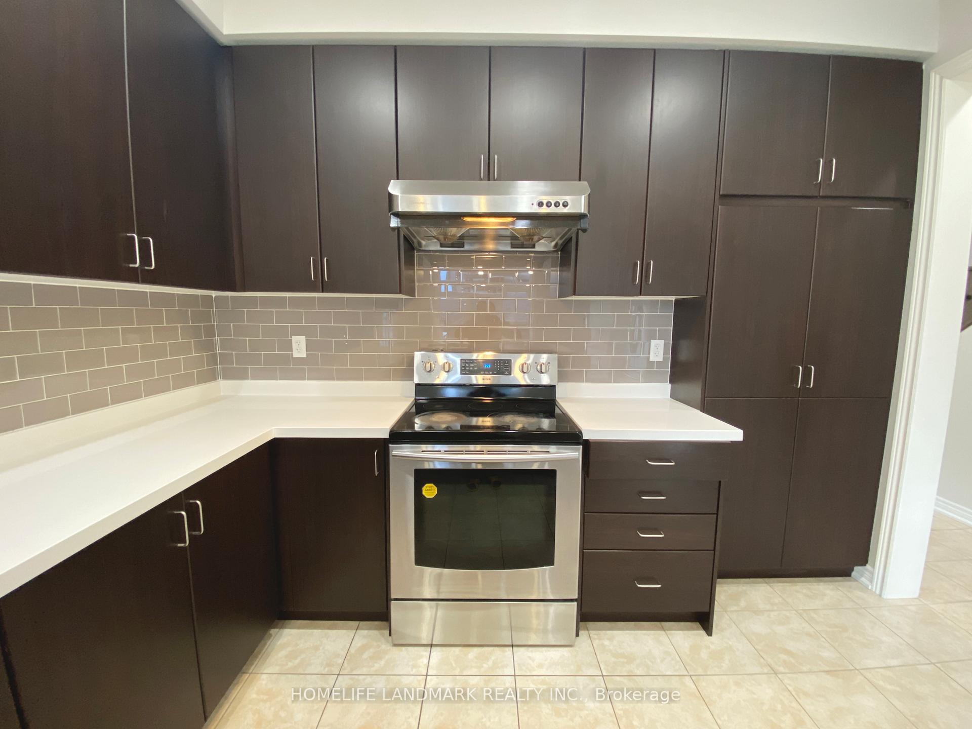 Photo 11 of 45 Cherna Avenue, Markham, Berczy — HOMEH