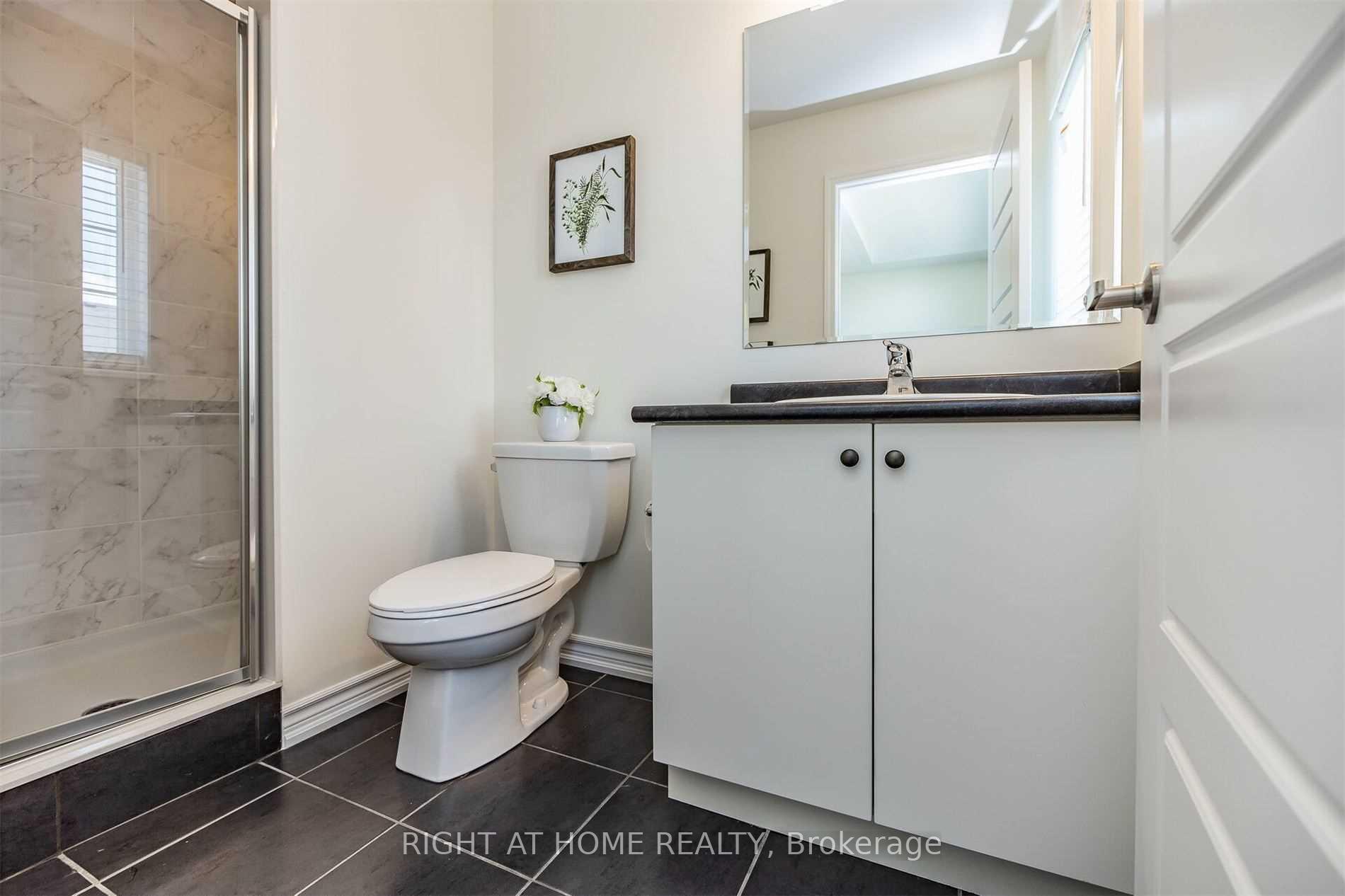 Photo 35 of 880 Cactus Point, Milton, Cobban — HOMEH