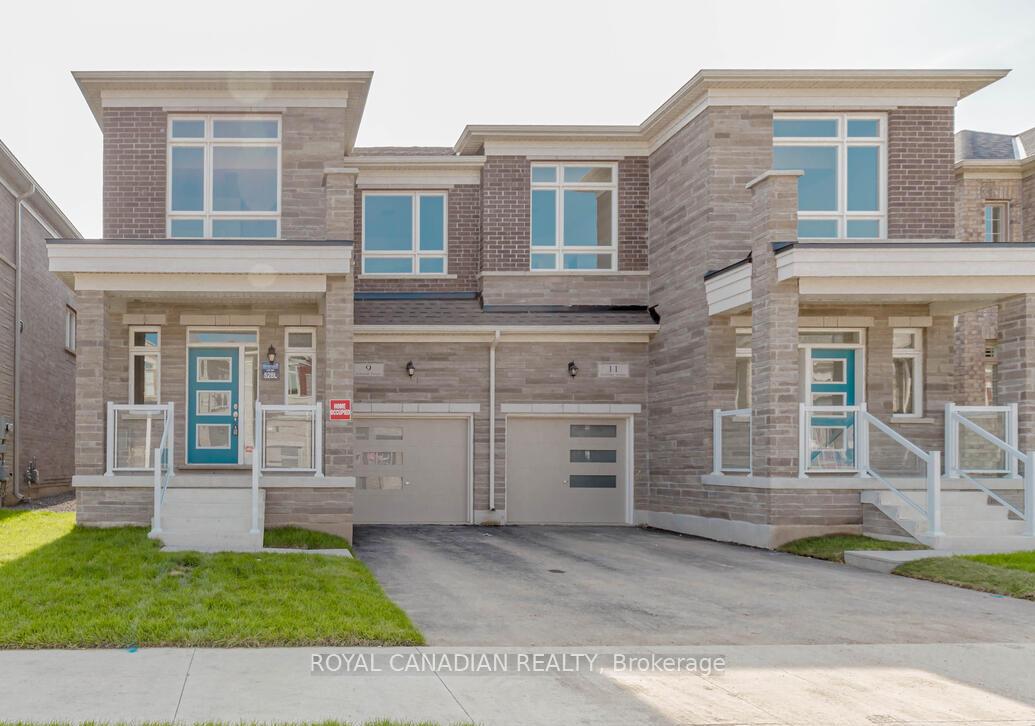 Photo 1 of 9 Holcomb Terrace, Hamilton, Waterdown — HOMEH