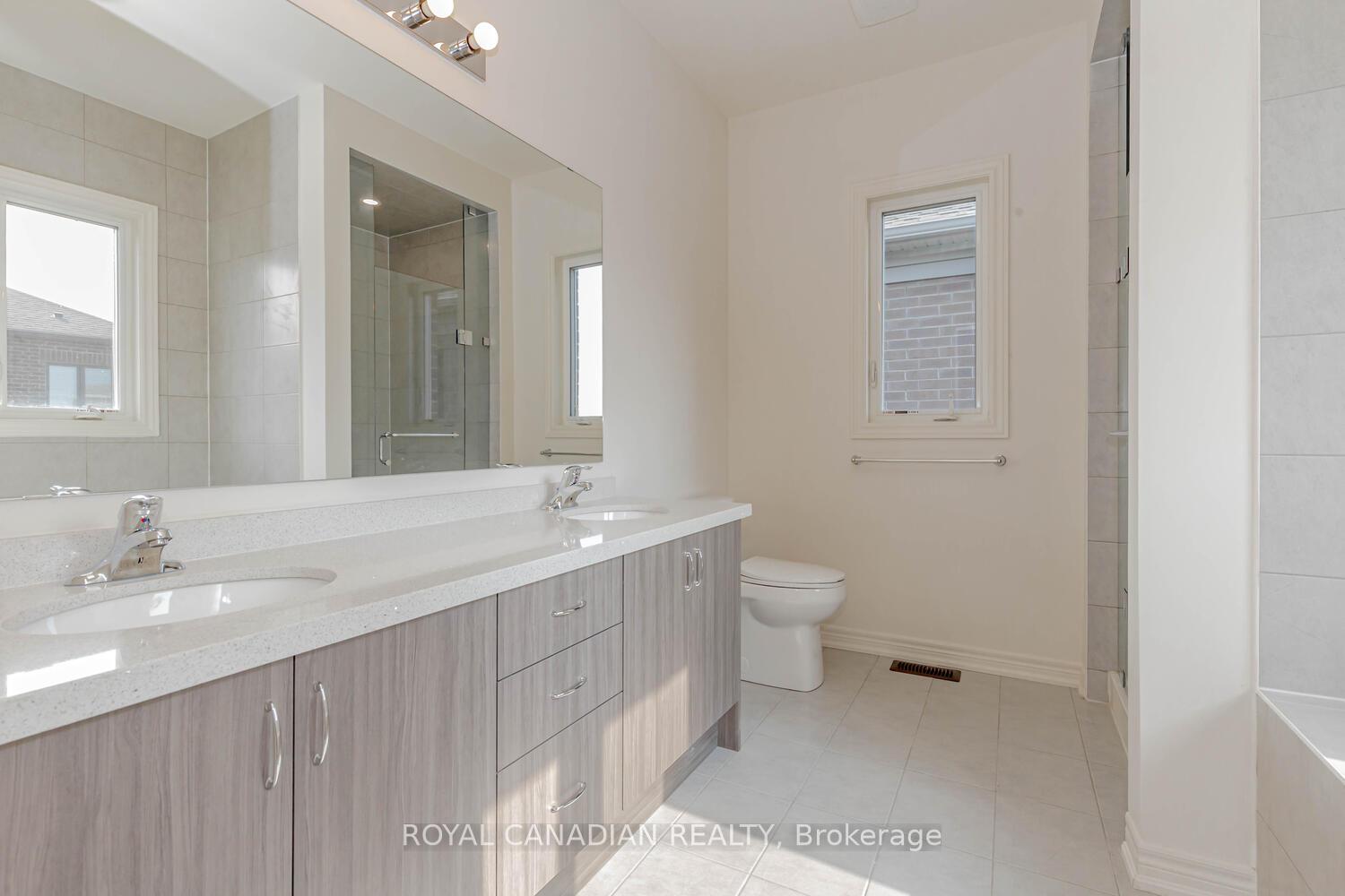 Photo 25 of 9 Holcomb Terrace, Hamilton, Waterdown — HOMEH