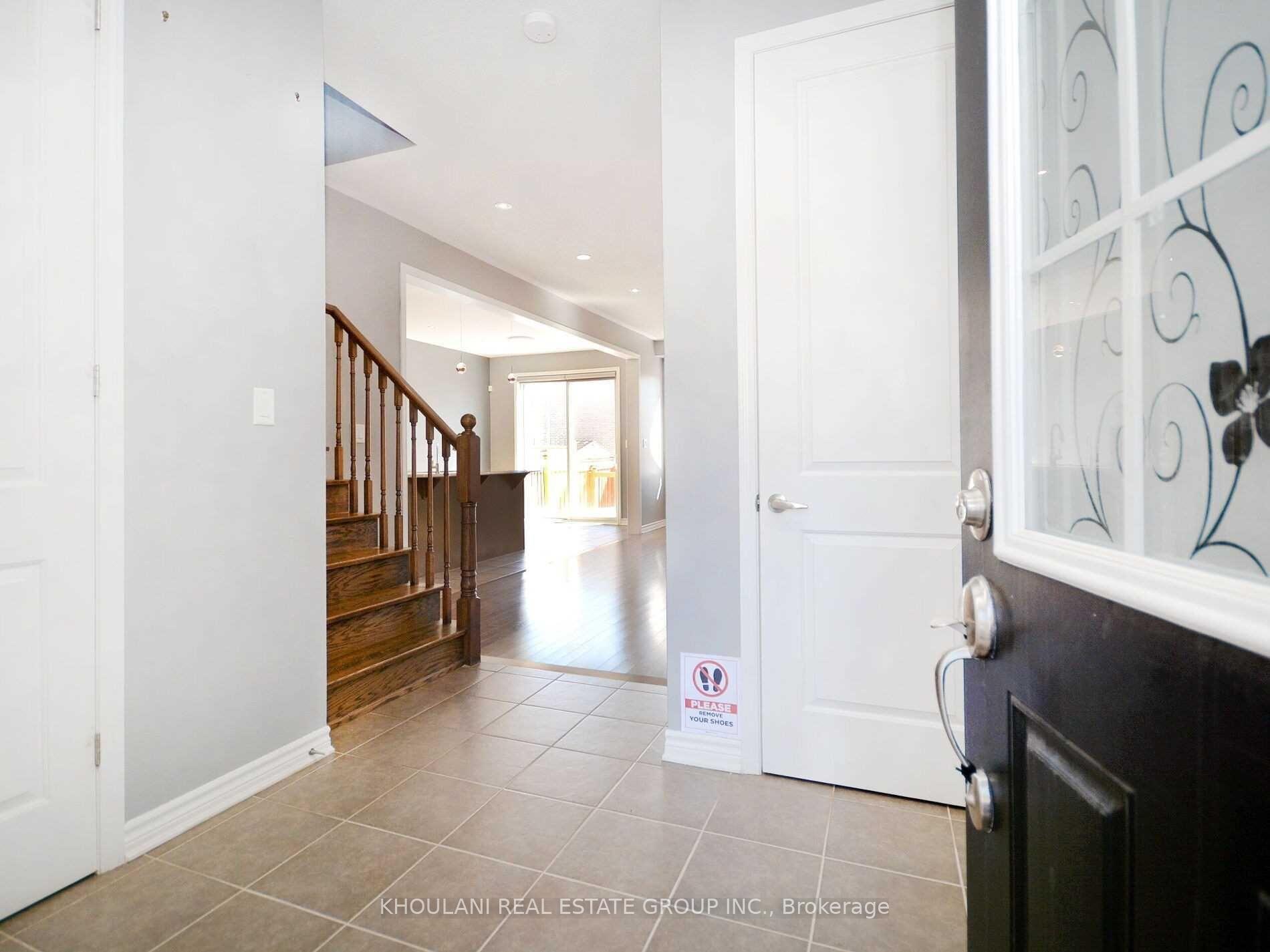 Photo 2 of 632 Langholm Street, Milton, Coates — HOMEH