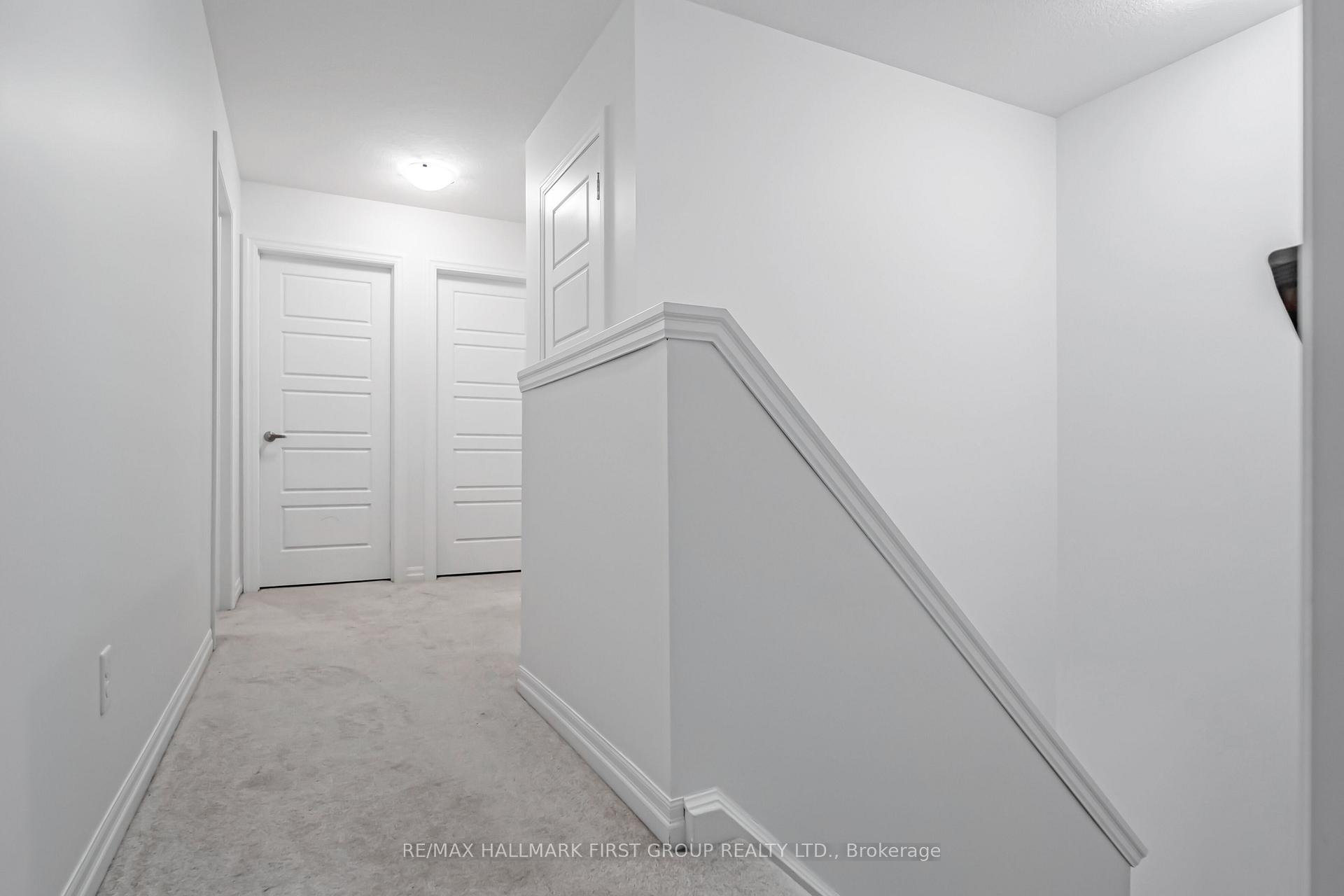 Photo 17 of 7 Pony Way, Kitchener — HOMEH