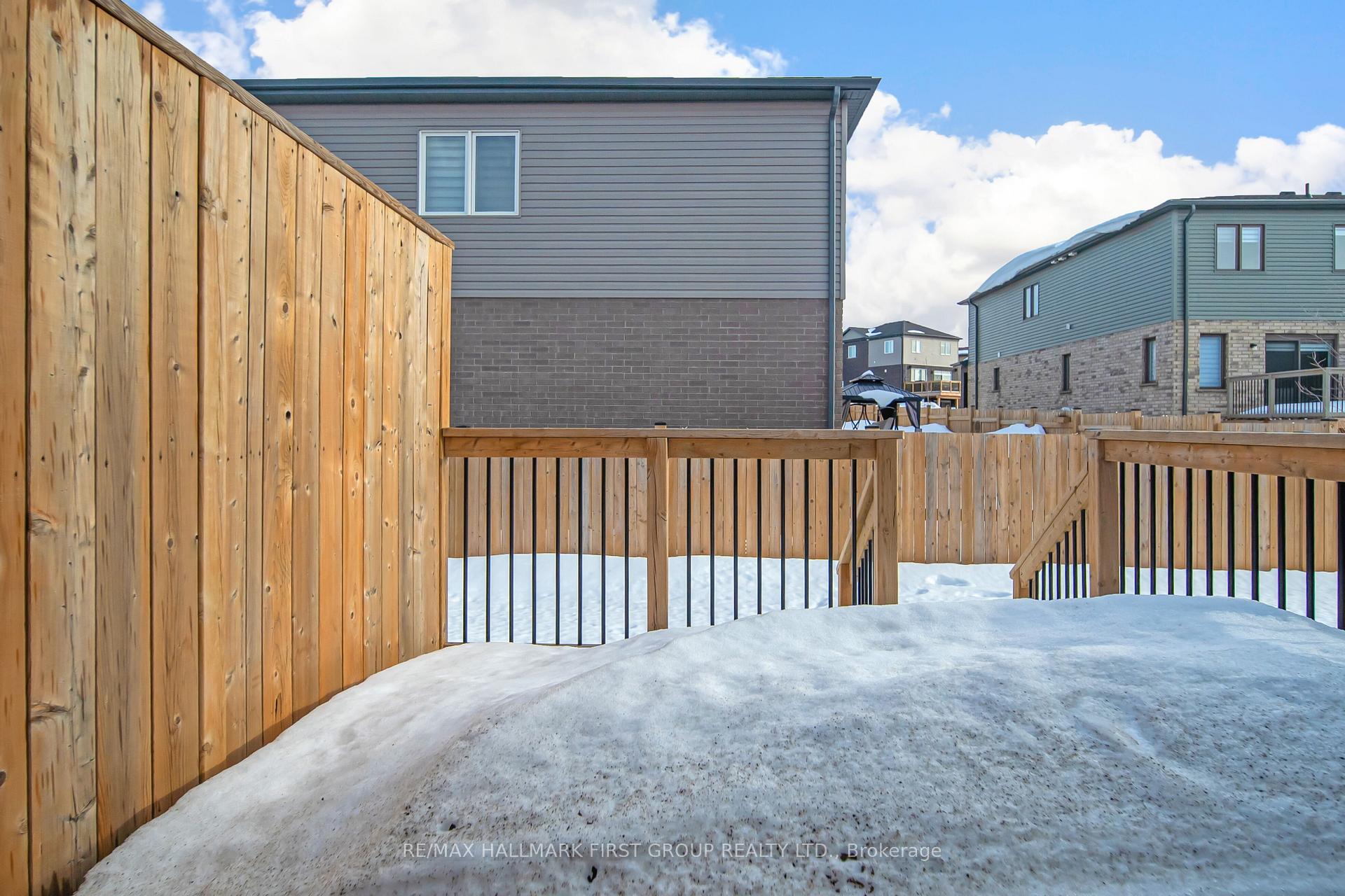 Photo 36 of 7 Pony Way, Kitchener — HOMEH