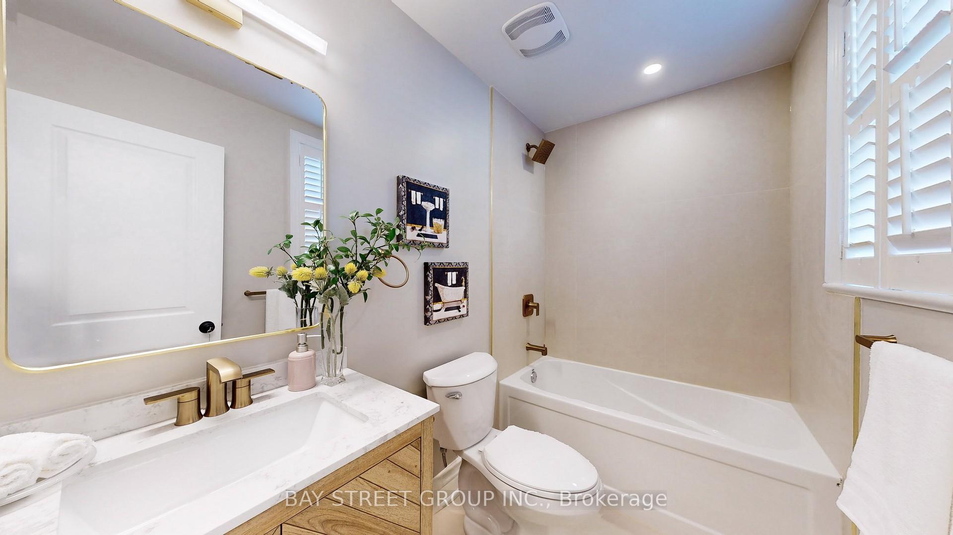 Photo 17 of 236 Main Street, Markham, Unionville — HOMEH