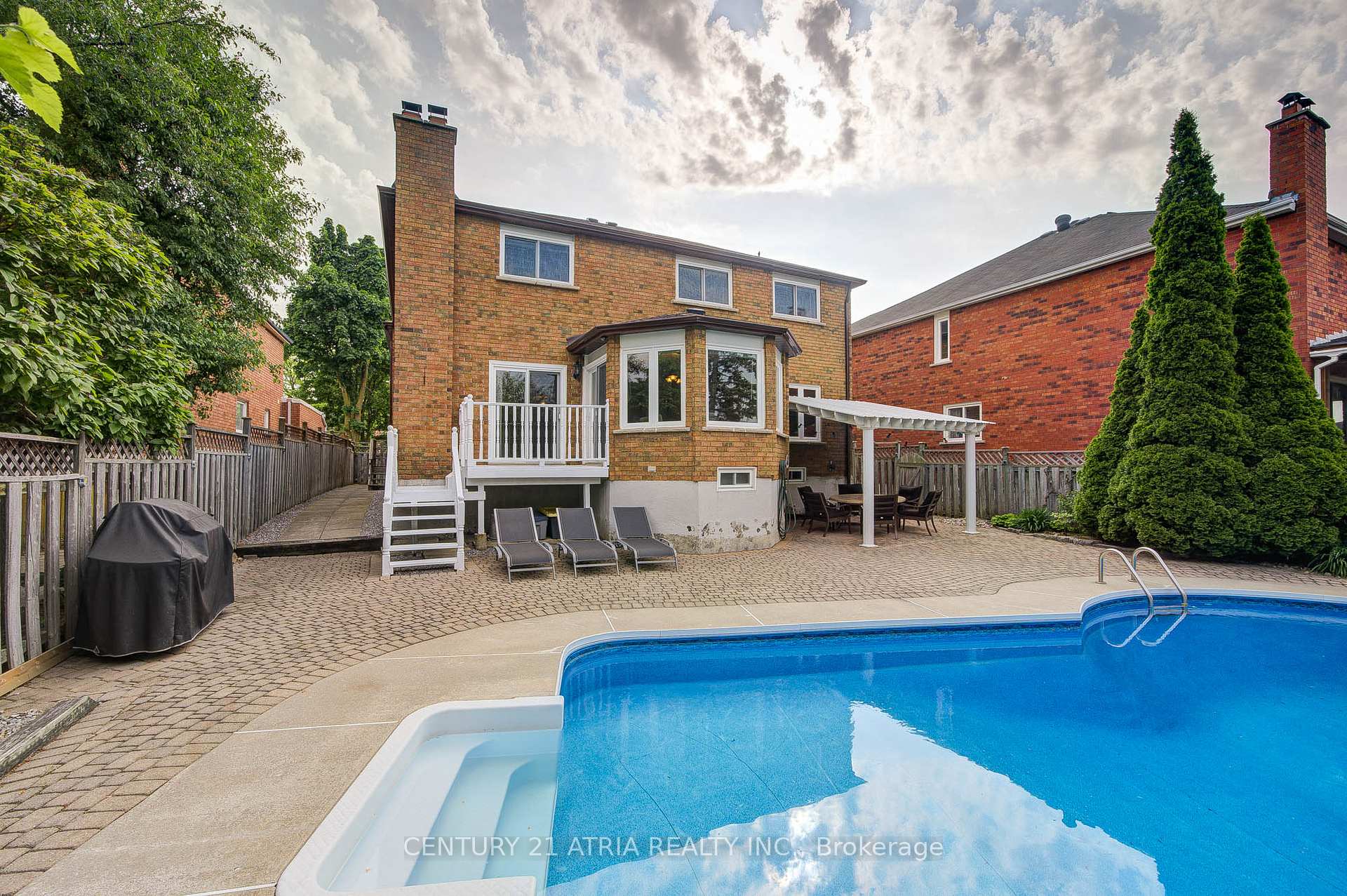 Photo 50 of 61 Brooklyn Crescent, Markham, Markville — HOMEH