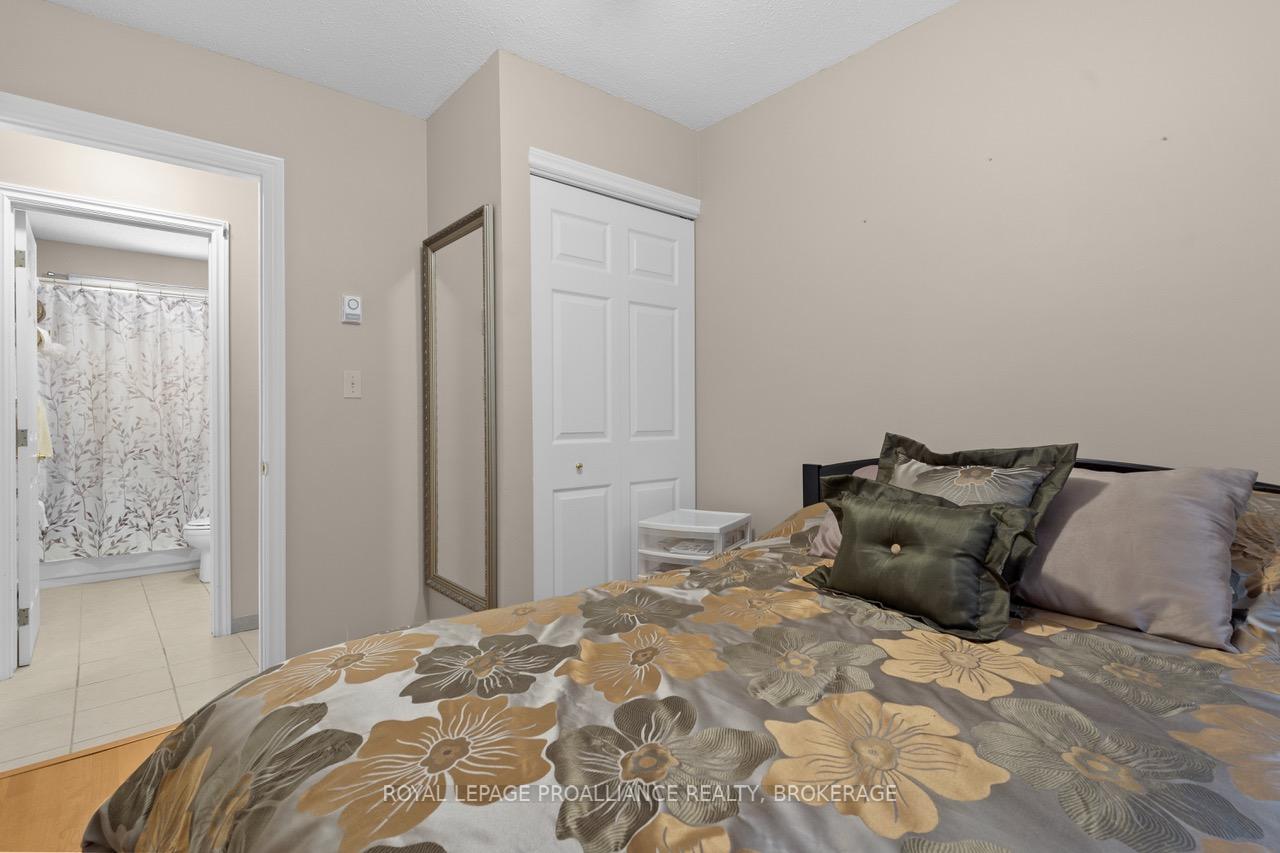 Photo 27 of 15 Shaw Street, Kingston, Rideau — HOMEH