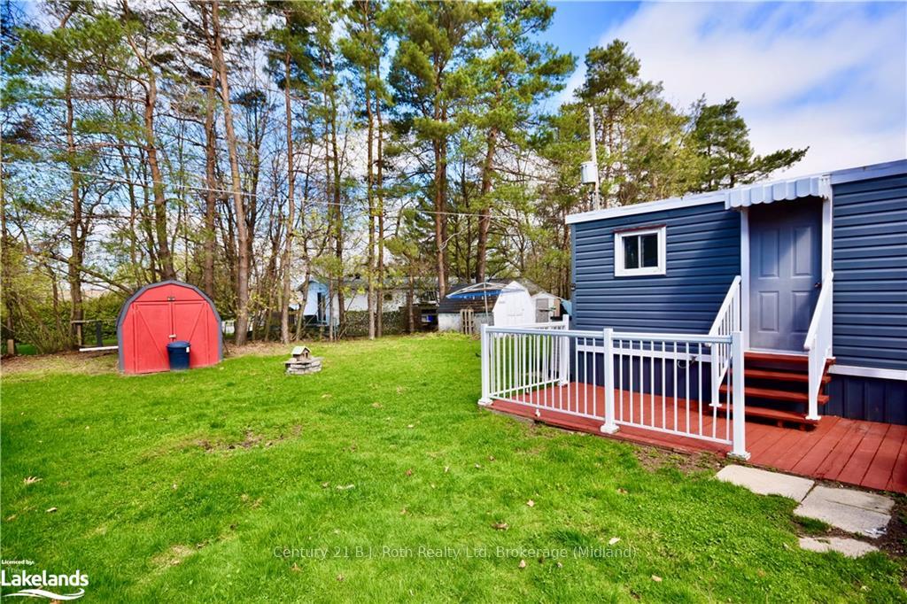 Photo 12 of 12 Vics Road, Midland — HOMEH
